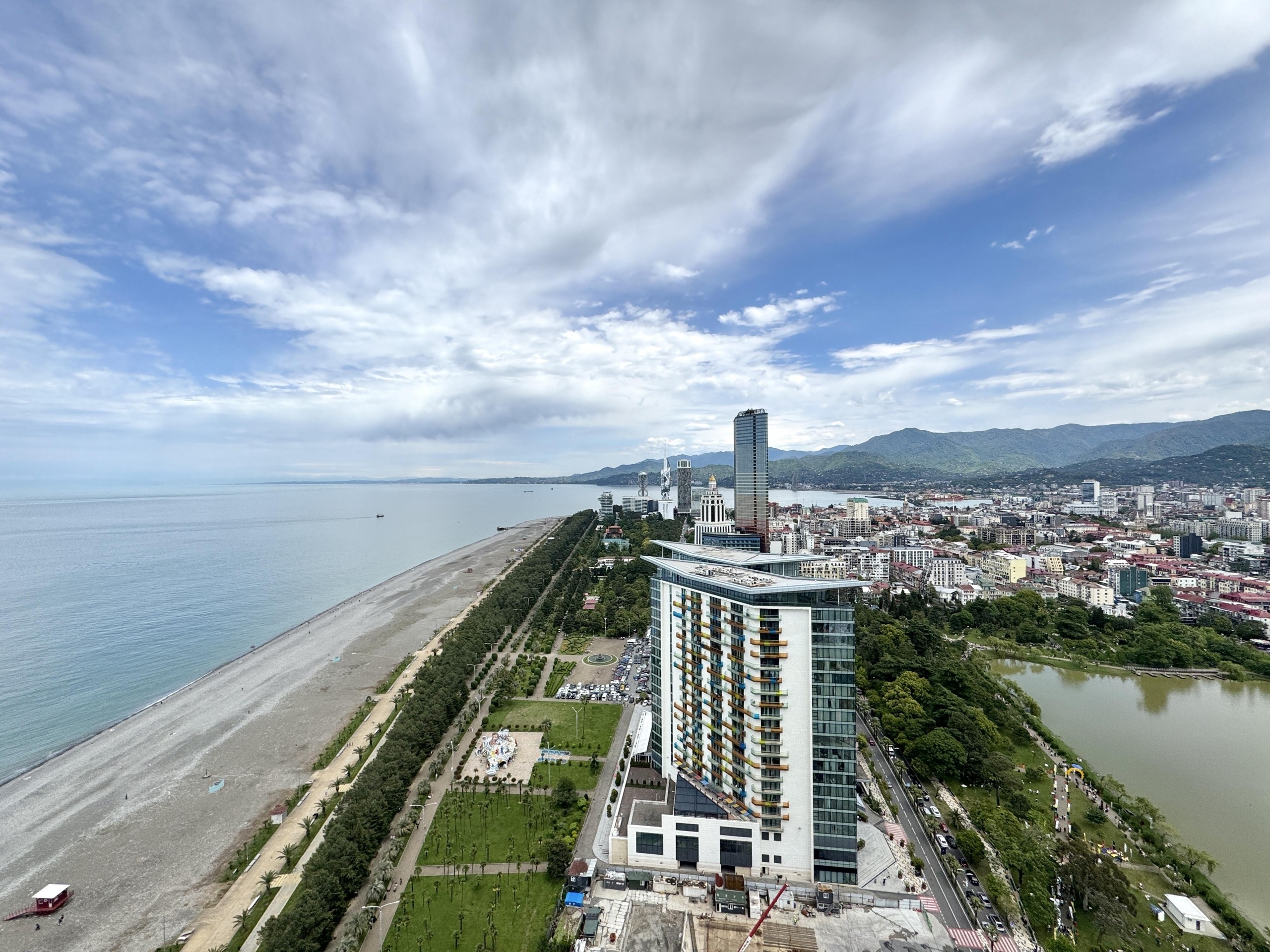 Studio Apartment For Sale view 2