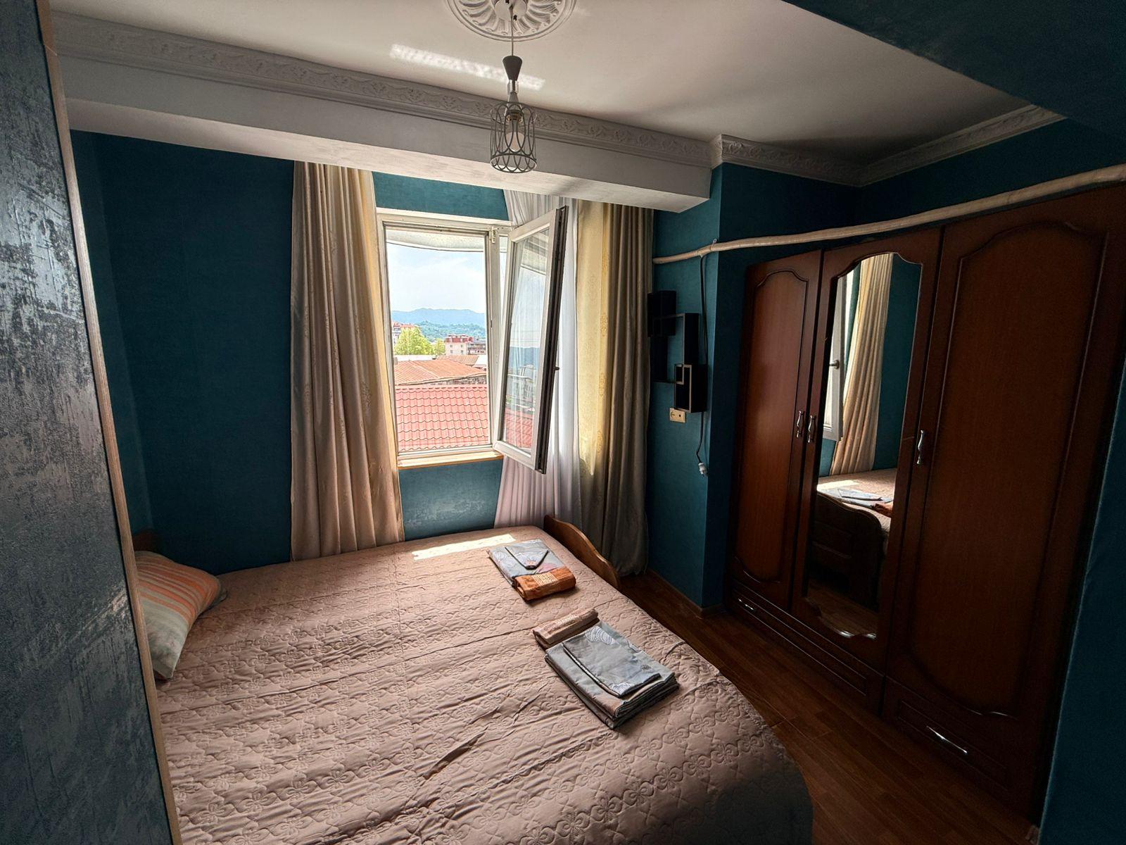 3-Room Apartment For Daily Rent In Batumi, Ilia Chavchavadze St, 3, 60 M² — 120 ₾ Per Day view 3