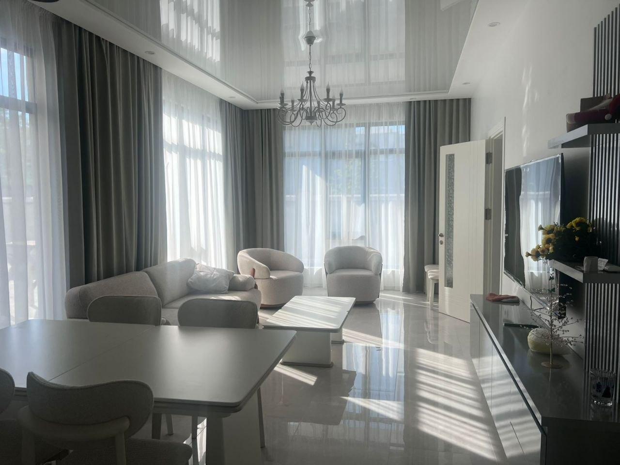 5-Room House For Rent In Batumi, Khakhuli St view 3