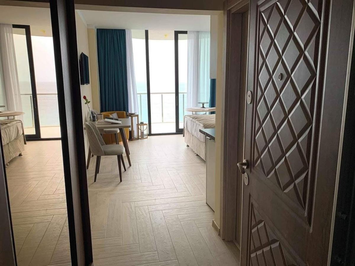 Studio Apartment For Sale view 1