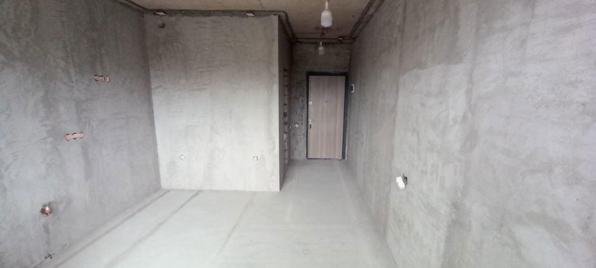 Studio Apartment For Sale view 5