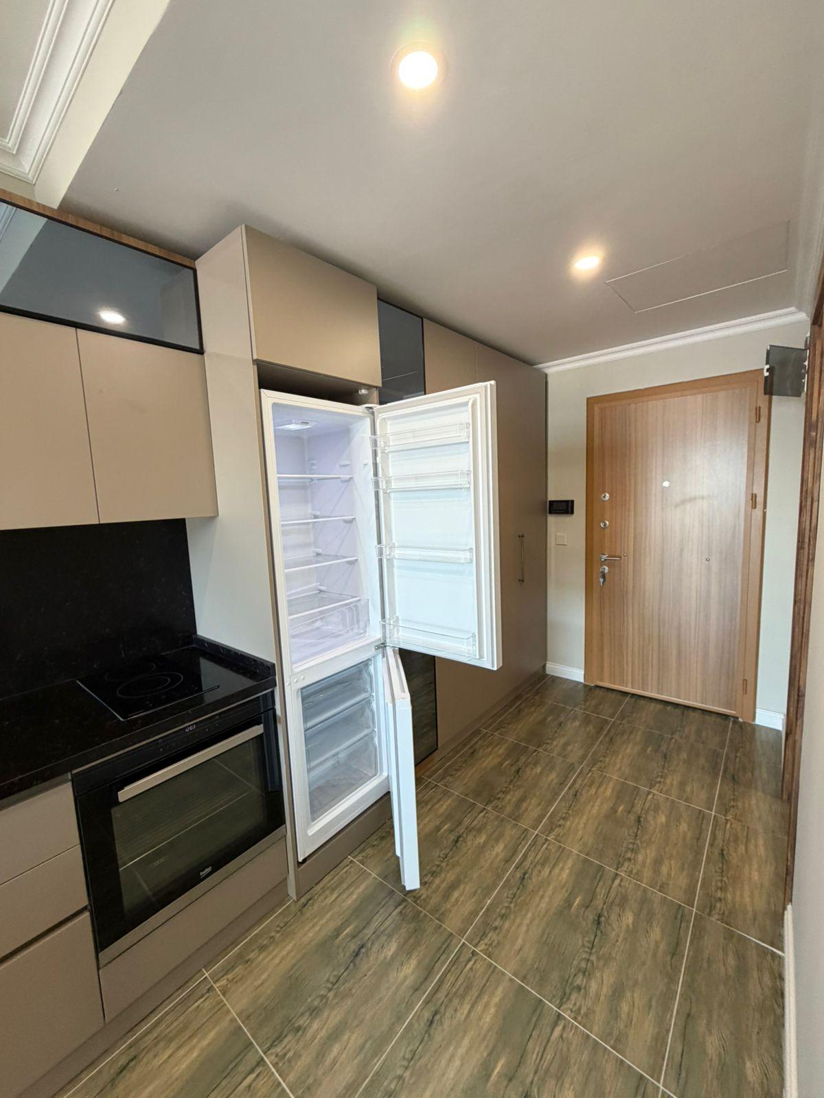 Studio Apartment For Sale view 14