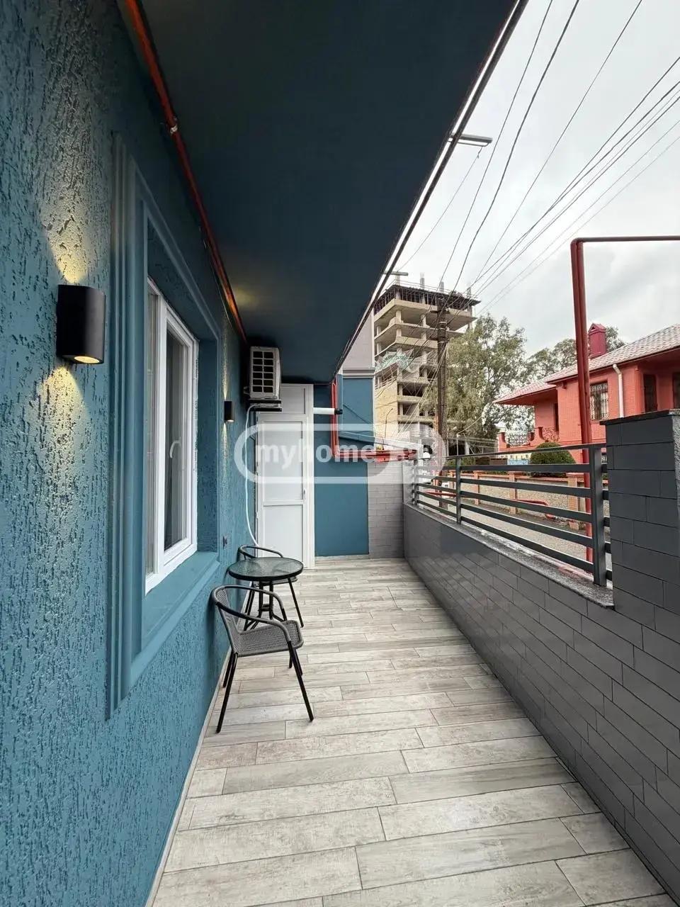 3-Room House In Batumi, Ekvtme Katolikis Kucha, 50, 71 M², Is Available For Daily Rent For 350 ₾ view 6