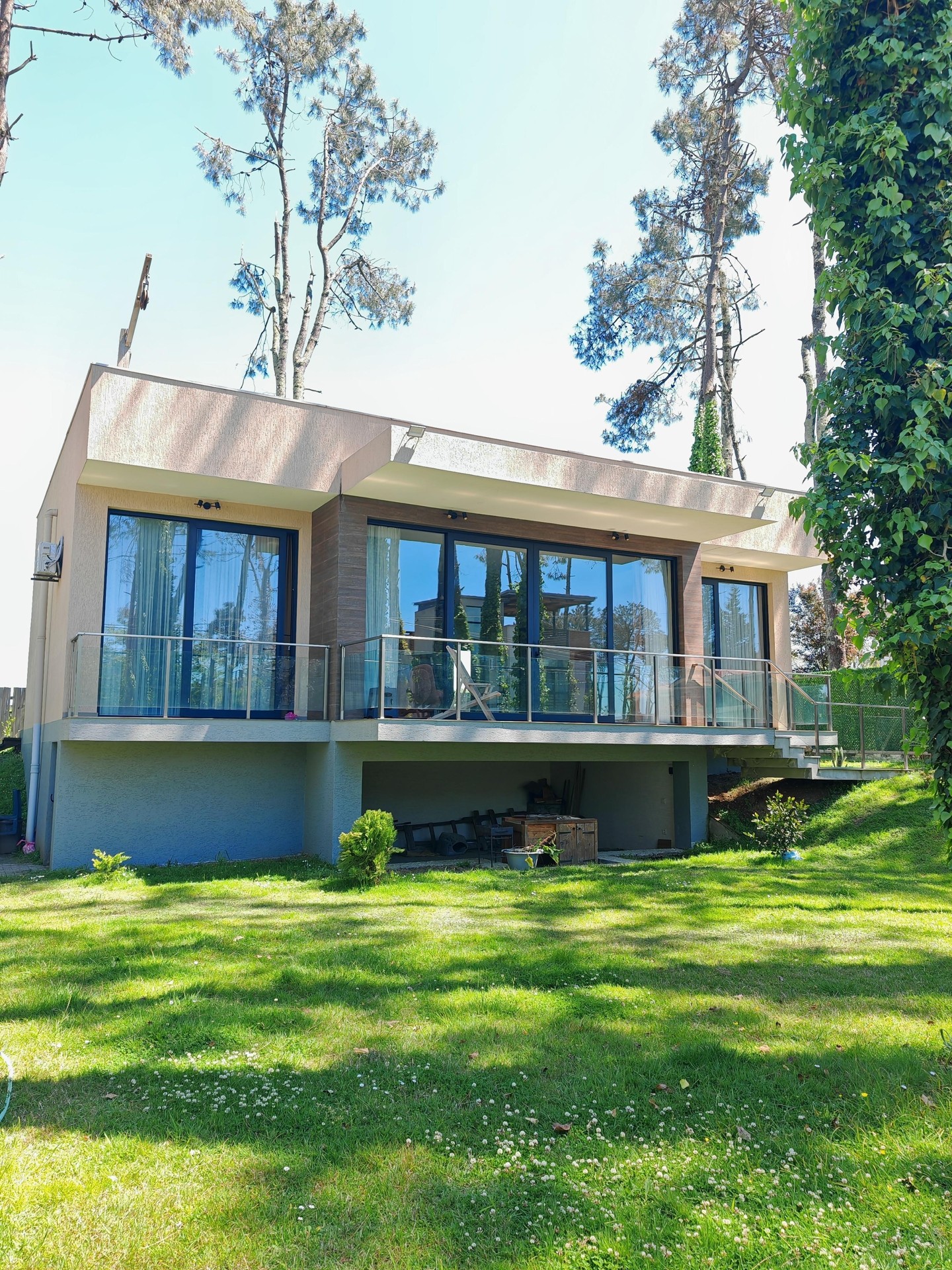Продажа 4-BR Cottage в In Shekvetili, XQC8+73 Tsvermaghala view 1