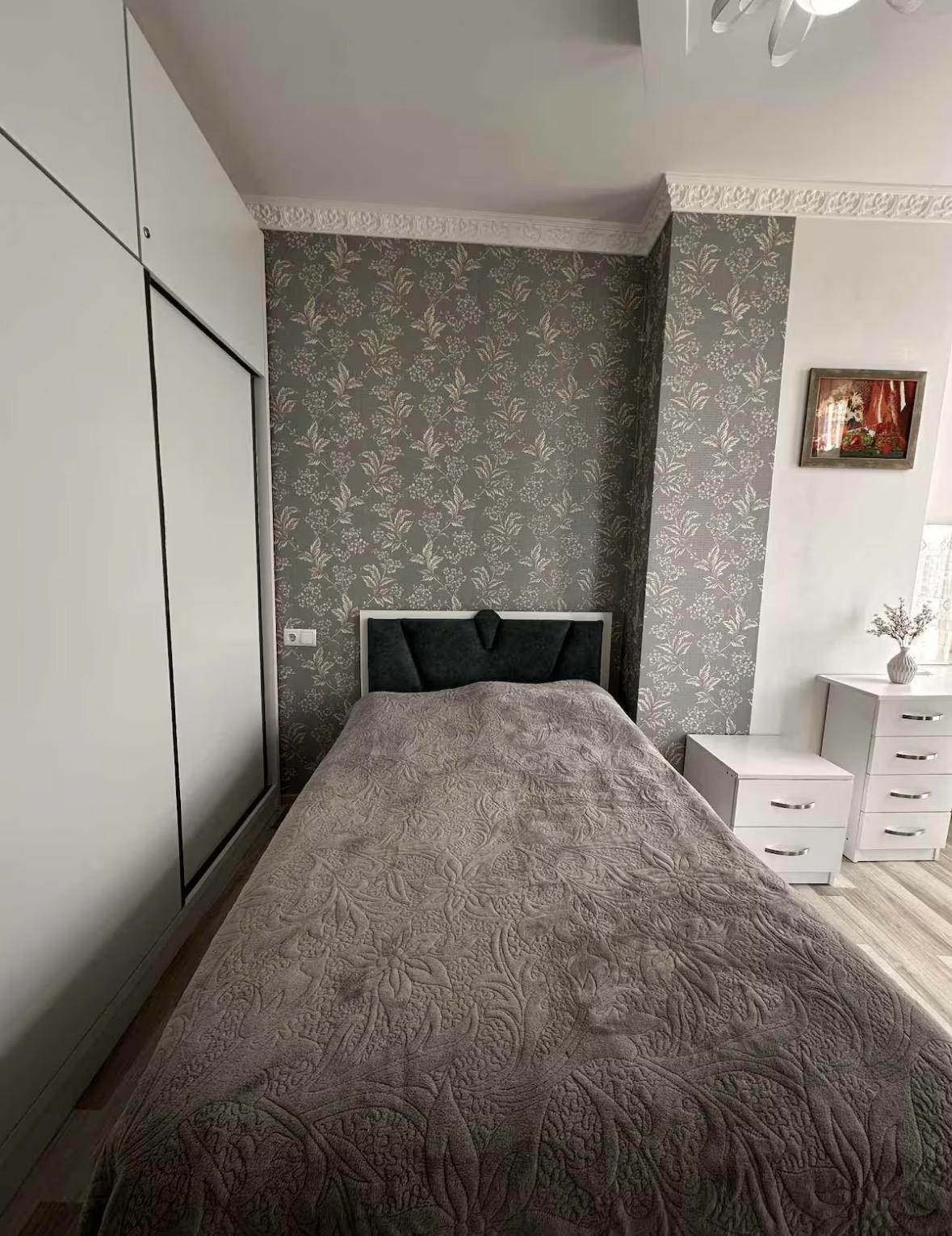 4-Room Apartment For Daily Rent In Batumi, Akaki Tsereteli St, 15, 85 M² — 250 ₾ Per Day view 32