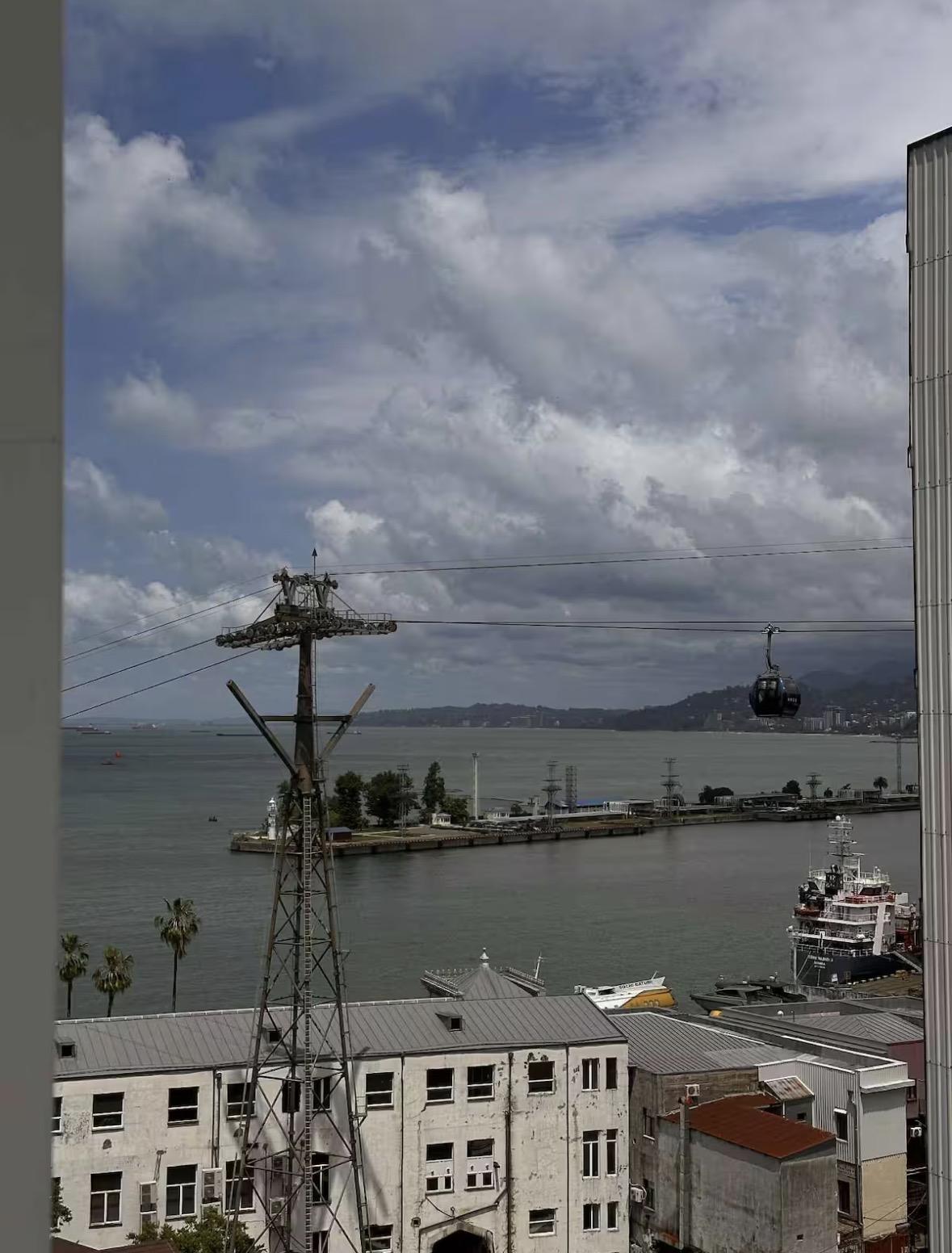 4-Room Apartment For Daily Rent In Batumi, Akaki Tsereteli St, 15, 85 M² — 250 ₾ Per Day view 16