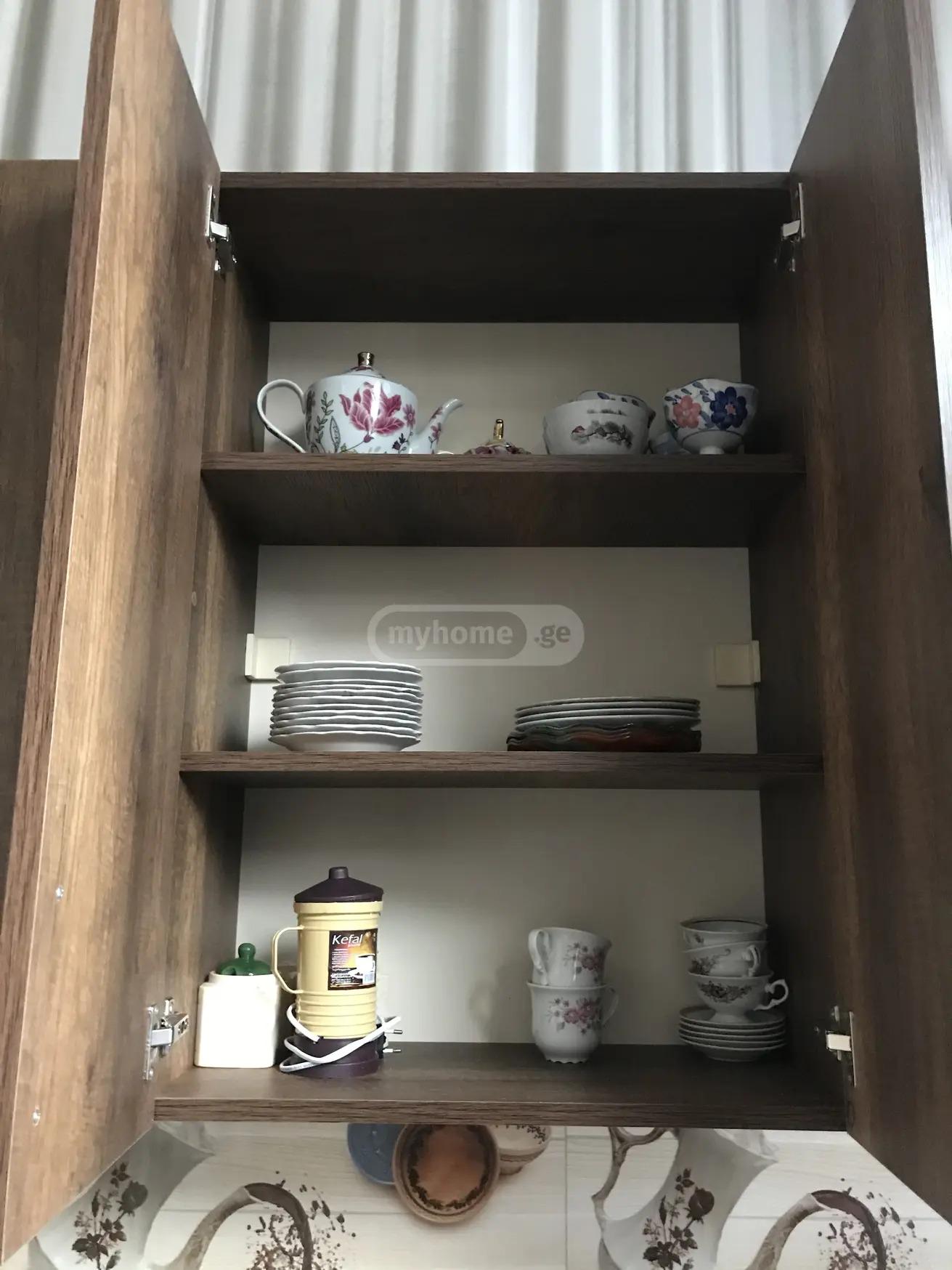 1-Room Apartment For Rent In Tbilisi, Ortatchala St view 4