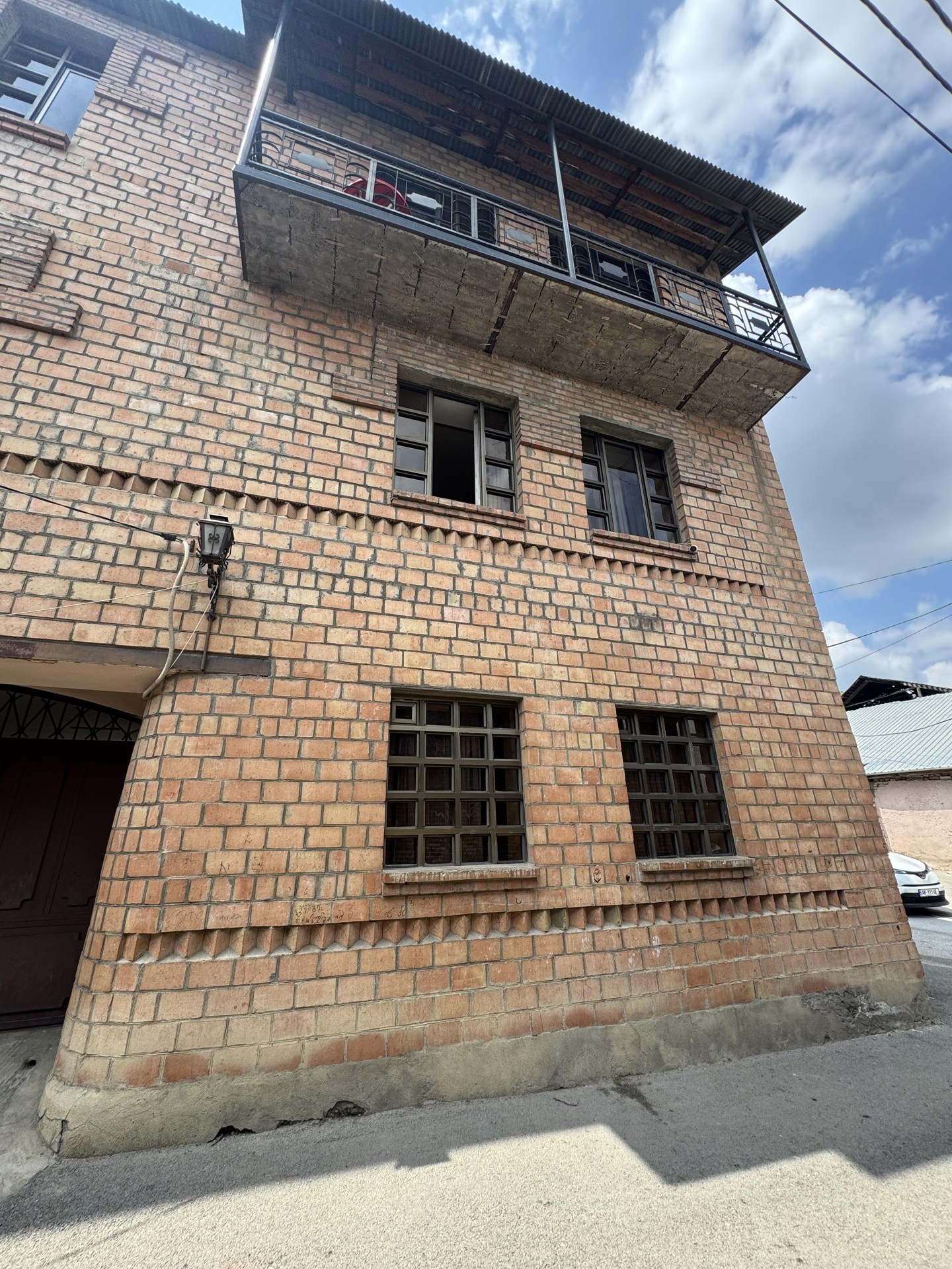 Teleti St, 3: 5-Room House, 333.0 M² | Korter.Ge view 3