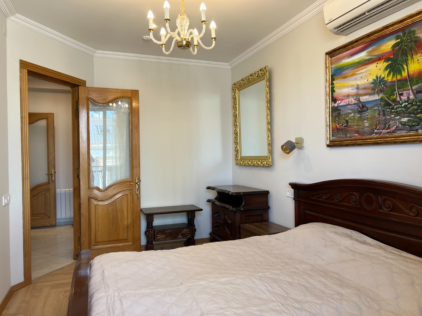 2-Room Apartment For Daily Rent In Batumi, 26 May St, 13, 65 M² — $80 Per Day view 12