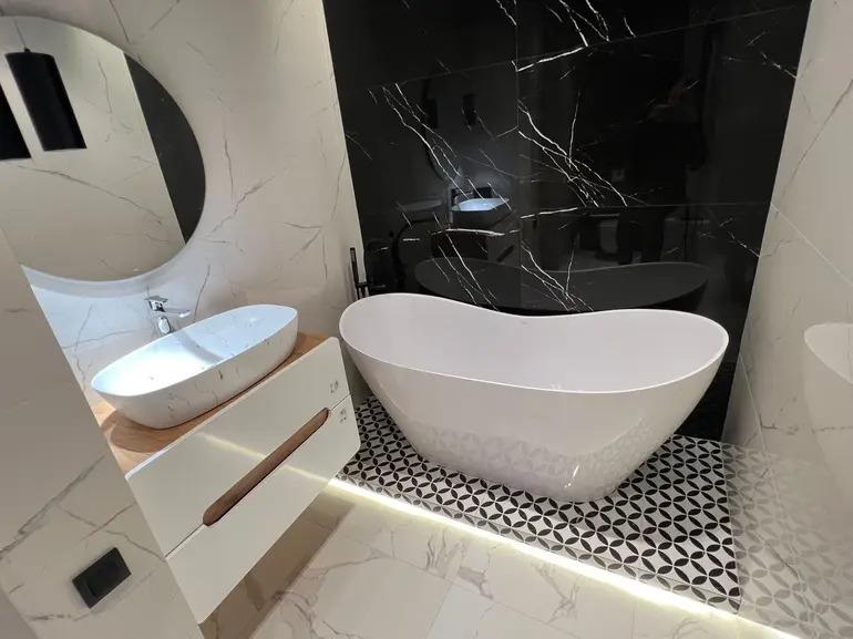 7-Room House For Rent In Batumi, Merab Kostava St view 9