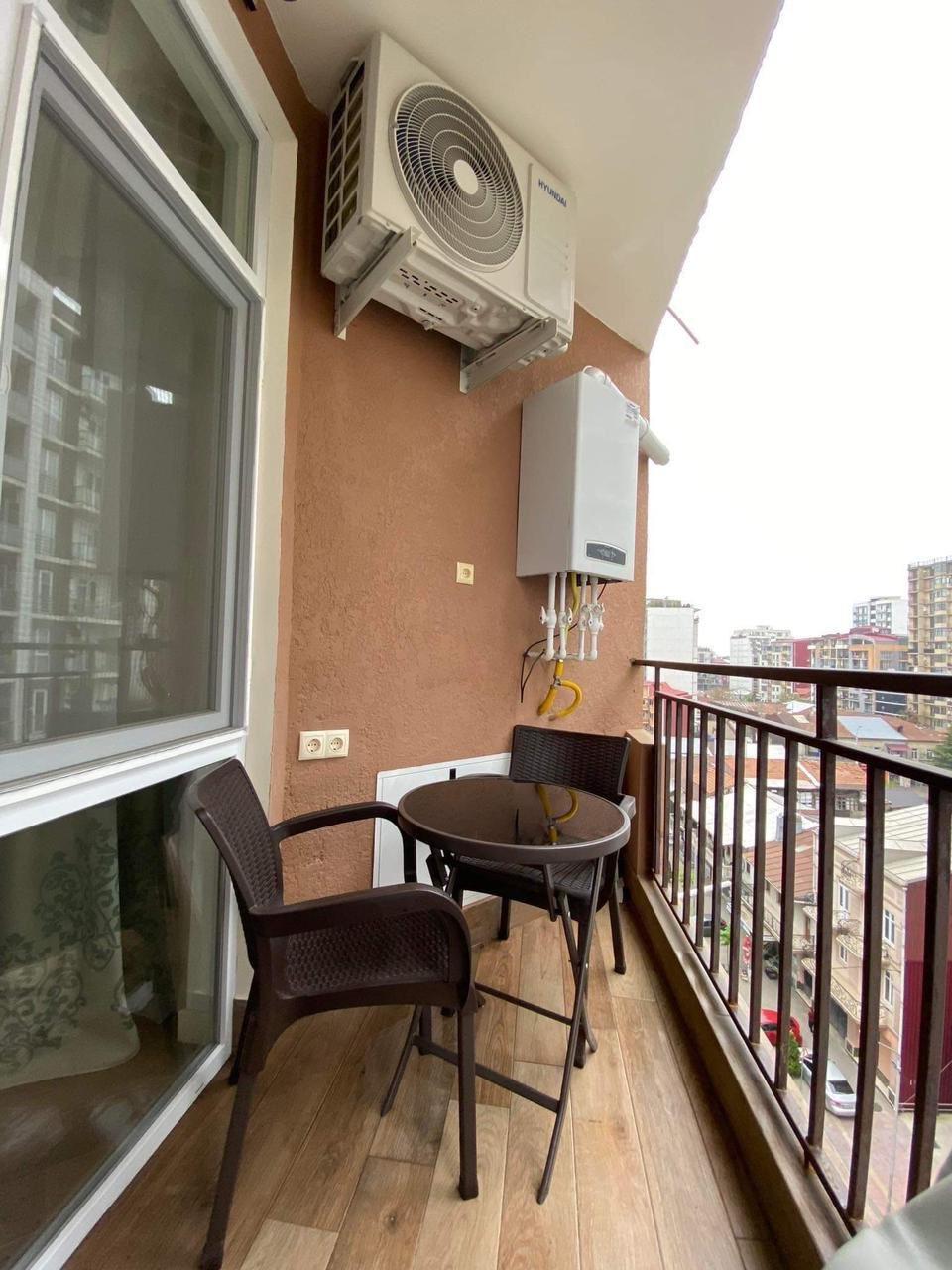 3-Room Apartment For Daily Rent In Batumi, Petre Melikishvili St, 40, 60 M² — 220 ₾ Per Day view 6