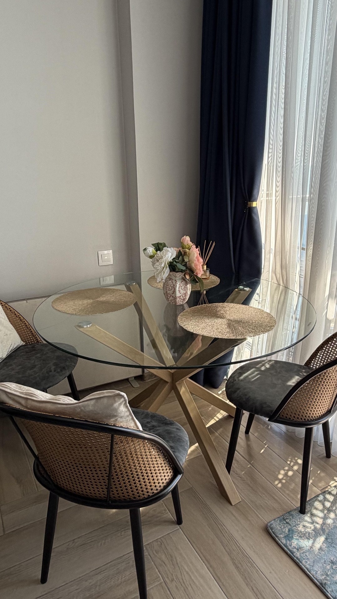 Studio Apartment For Sale view 6