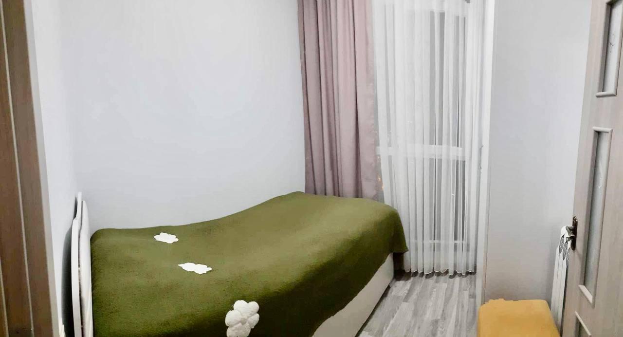 4-Room Apartment For Rent In Batumi, Petre Bagrationi St, 130 view 4