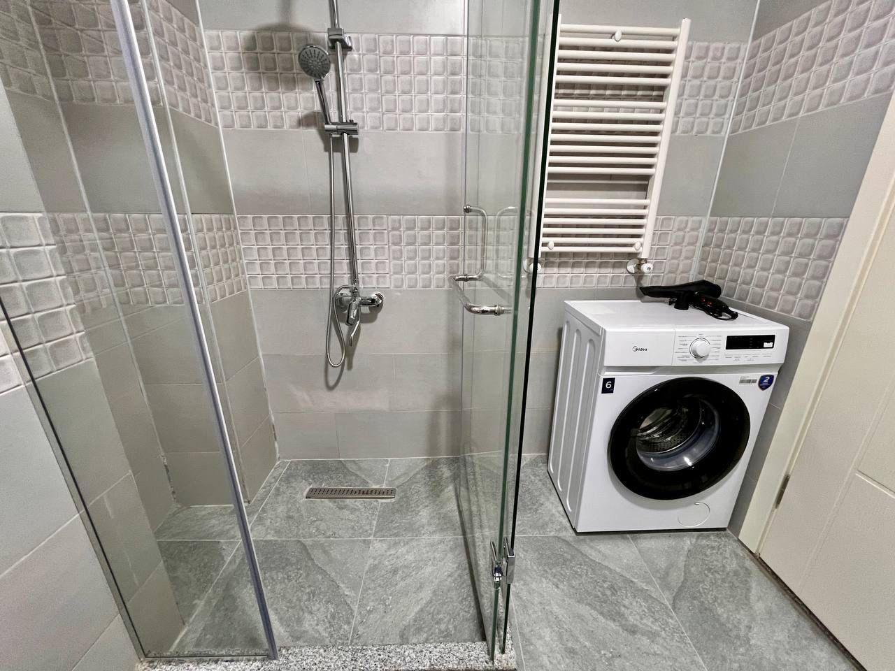 Studio Apartment For Daily Rent In Batumi, Black Sea Panorama, 37 M² — 120 ₾ Per Day view 5
