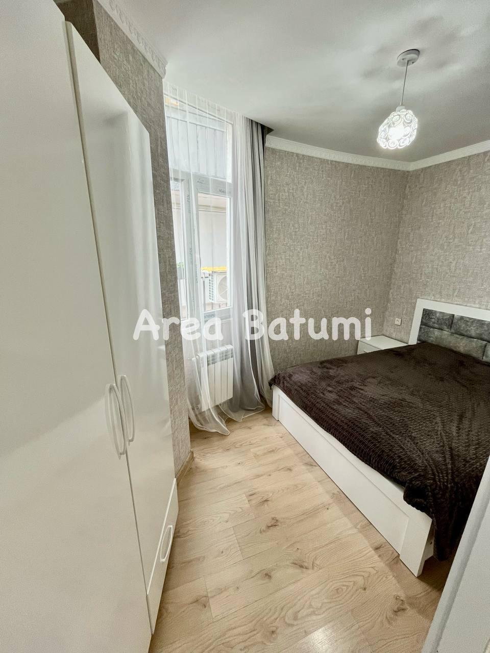 2-Room Apartment For Rent In Batumi, Iusup Kobaladze St, 8a view 4