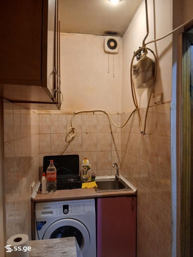 2-Room Apartment For Rent In Tbilisi, Ortatchala St view 5
