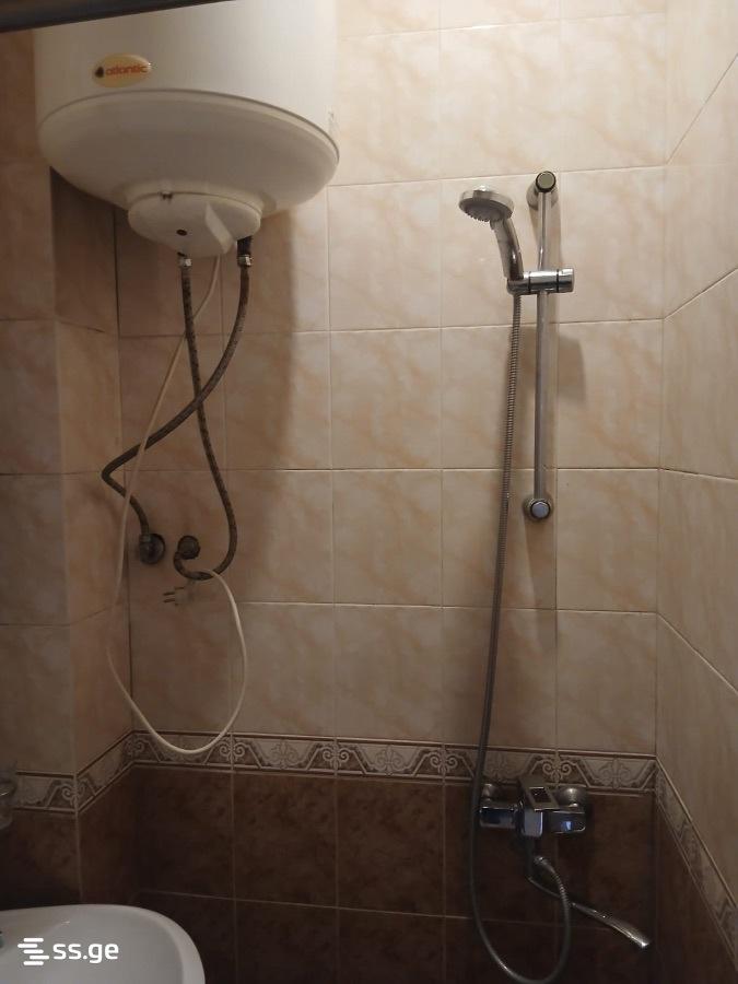 2-Room Apartment For Rent In Tbilisi, Ortatchala St view 6