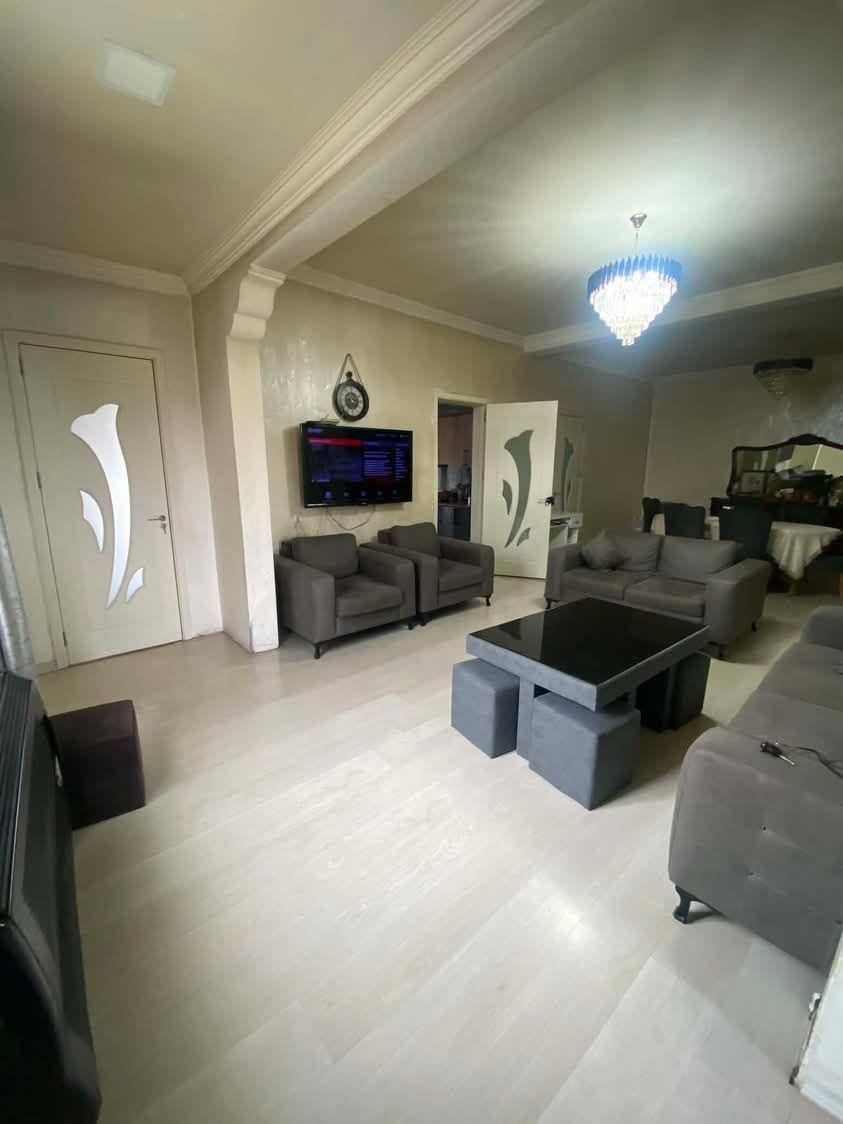 6-Room House For Sale In Batumi, Akademikos Mamia Komakhidze St view 5