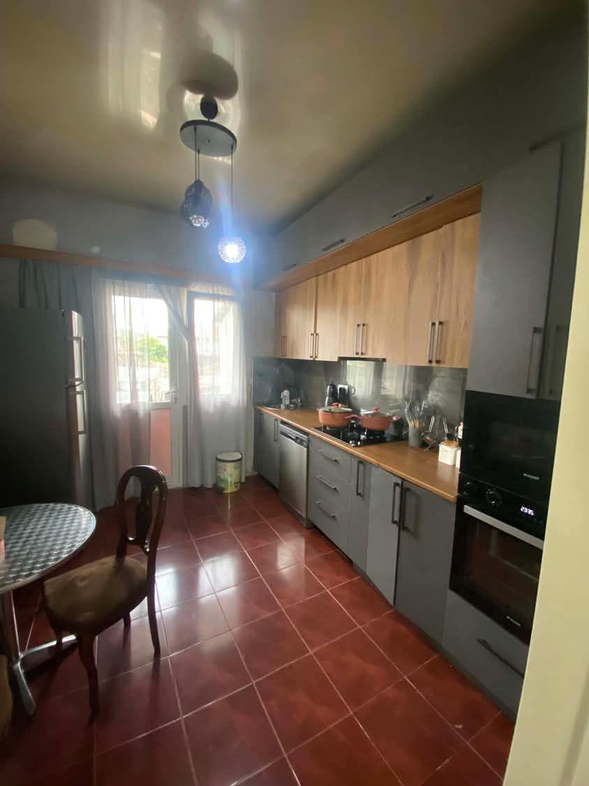 6-Room House For Sale In Batumi, Akademikos Mamia Komakhidze St view 6