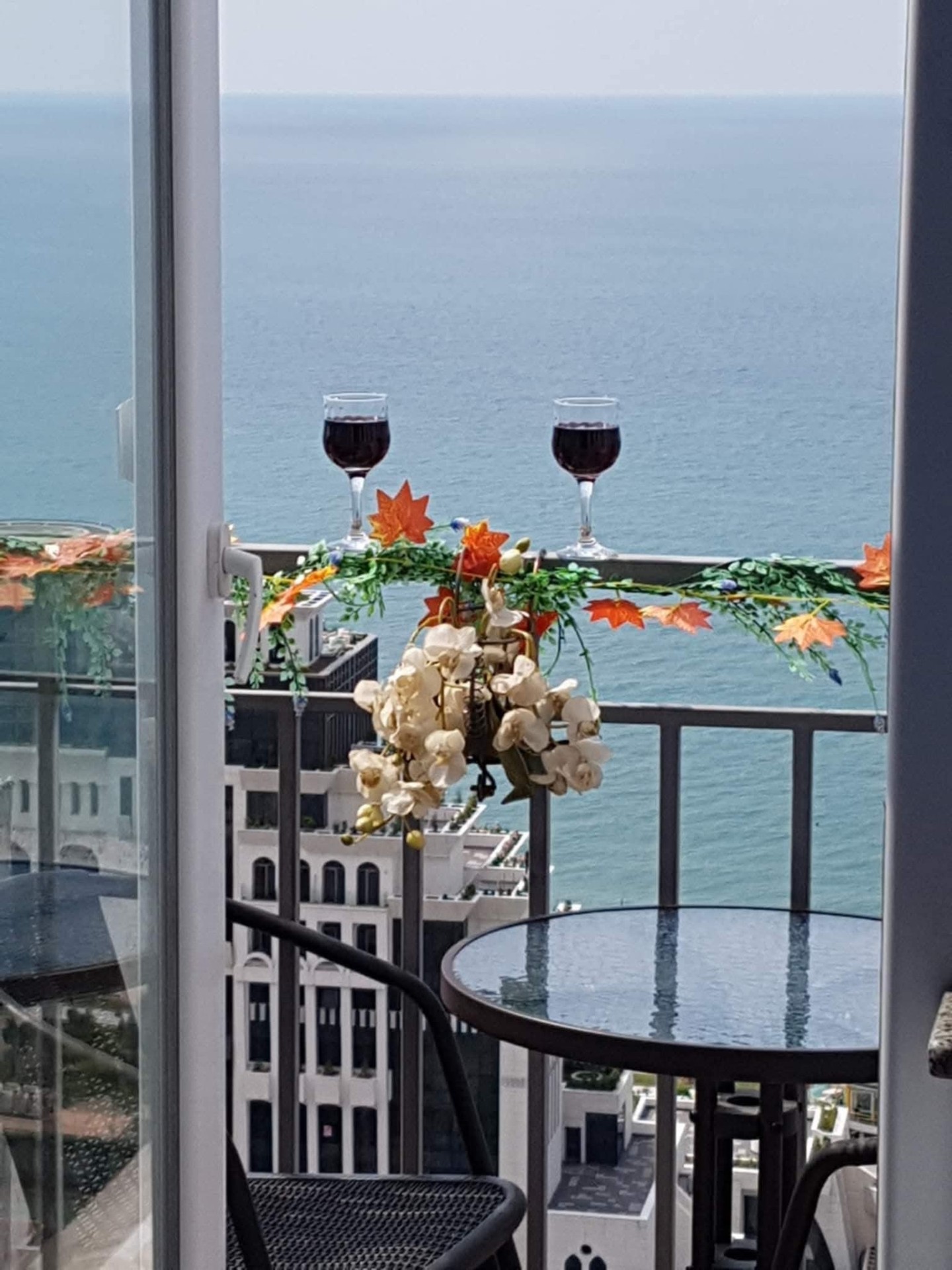 3-Room Apartment For Daily Rent In Batumi, Orbi City, 80 M² — 120 ₾ Per Day view 1