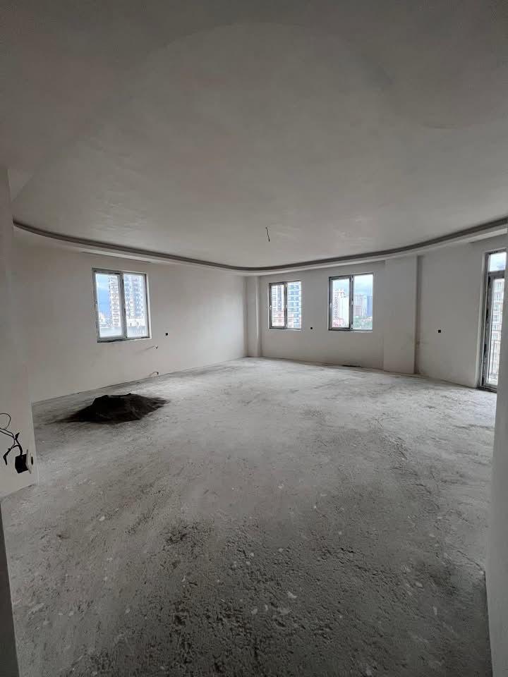 4-Room Apartment For Sale In Batumi, David Aghmashenebeli St, 2 view 8