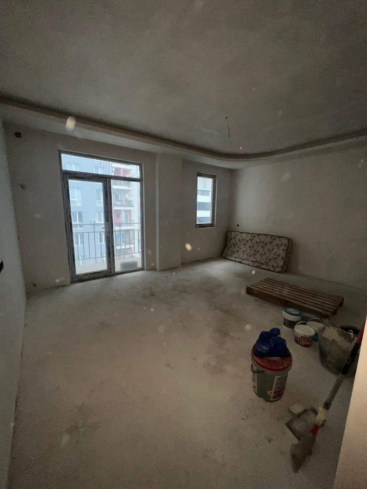 4-Room Apartment For Sale In Batumi, David Aghmashenebeli St, 2 view 4