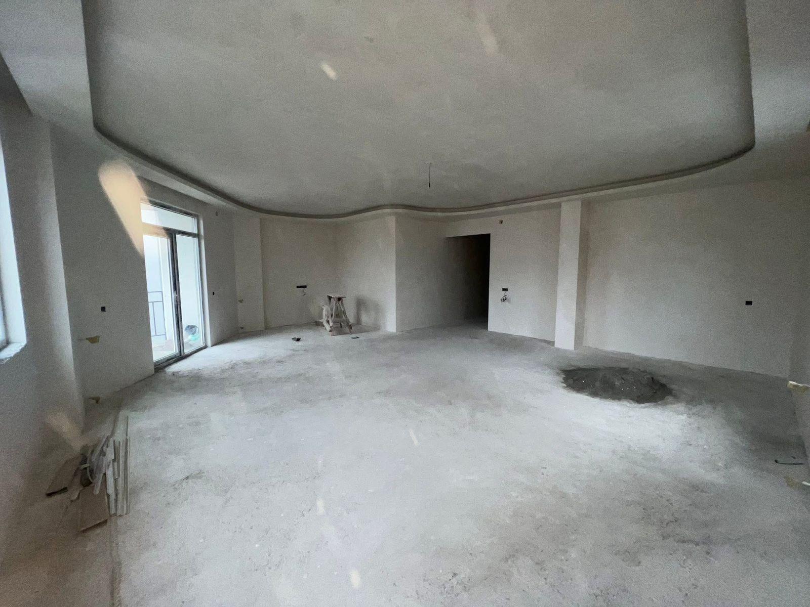 4-Room Apartment For Sale In Batumi, David Aghmashenebeli St, 2 view 5