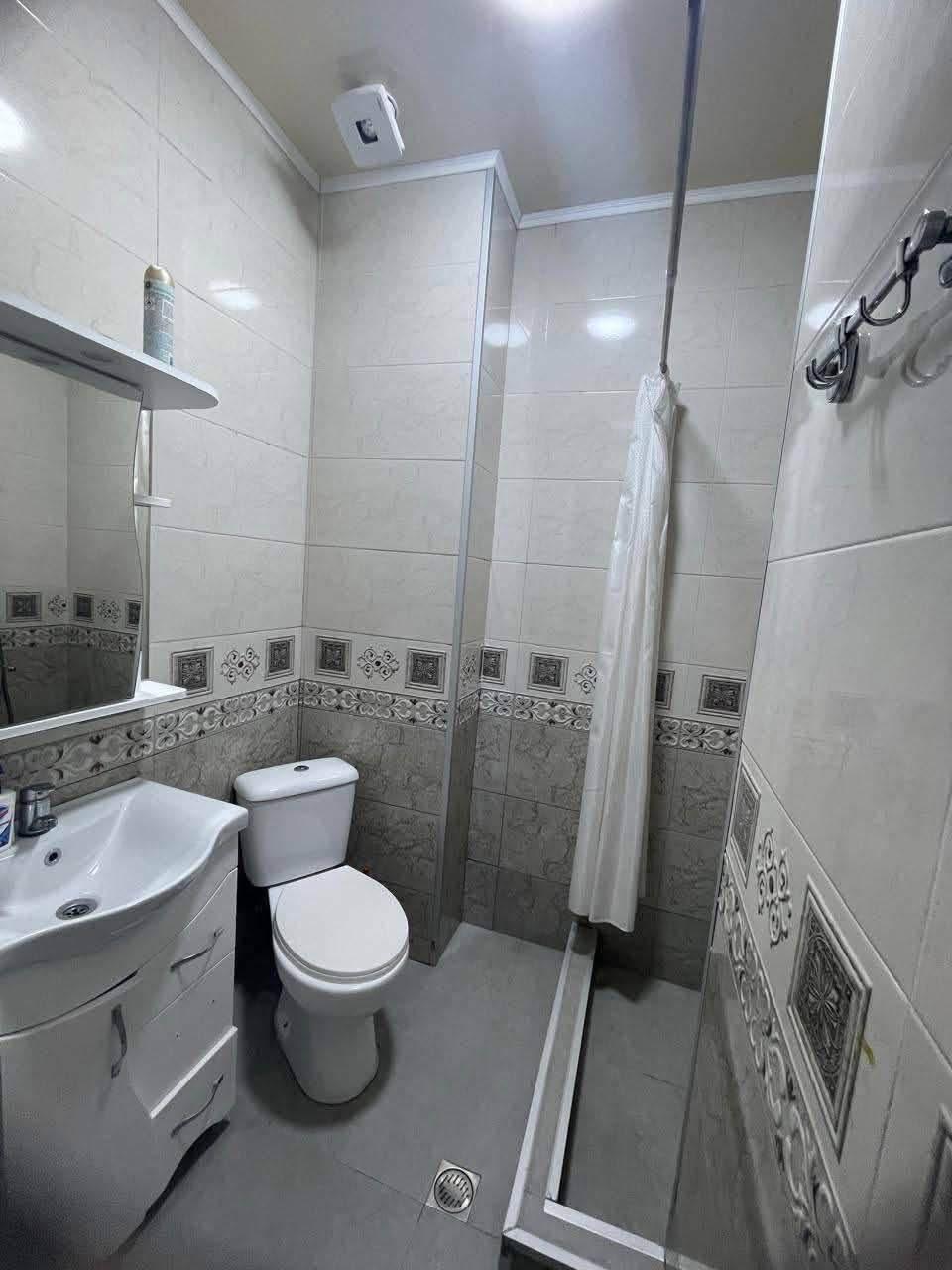 3-Room Apartment For Daily Rent In Batumi, Selim Khimshiashvili St, 20, 50 M² — 170 ₾ Per Day view 1