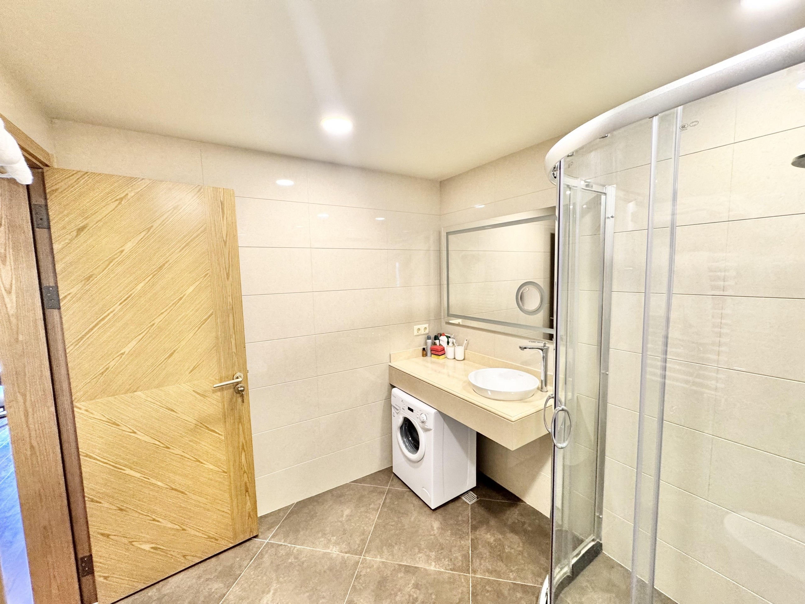 Studio Apartment For Sale view 1