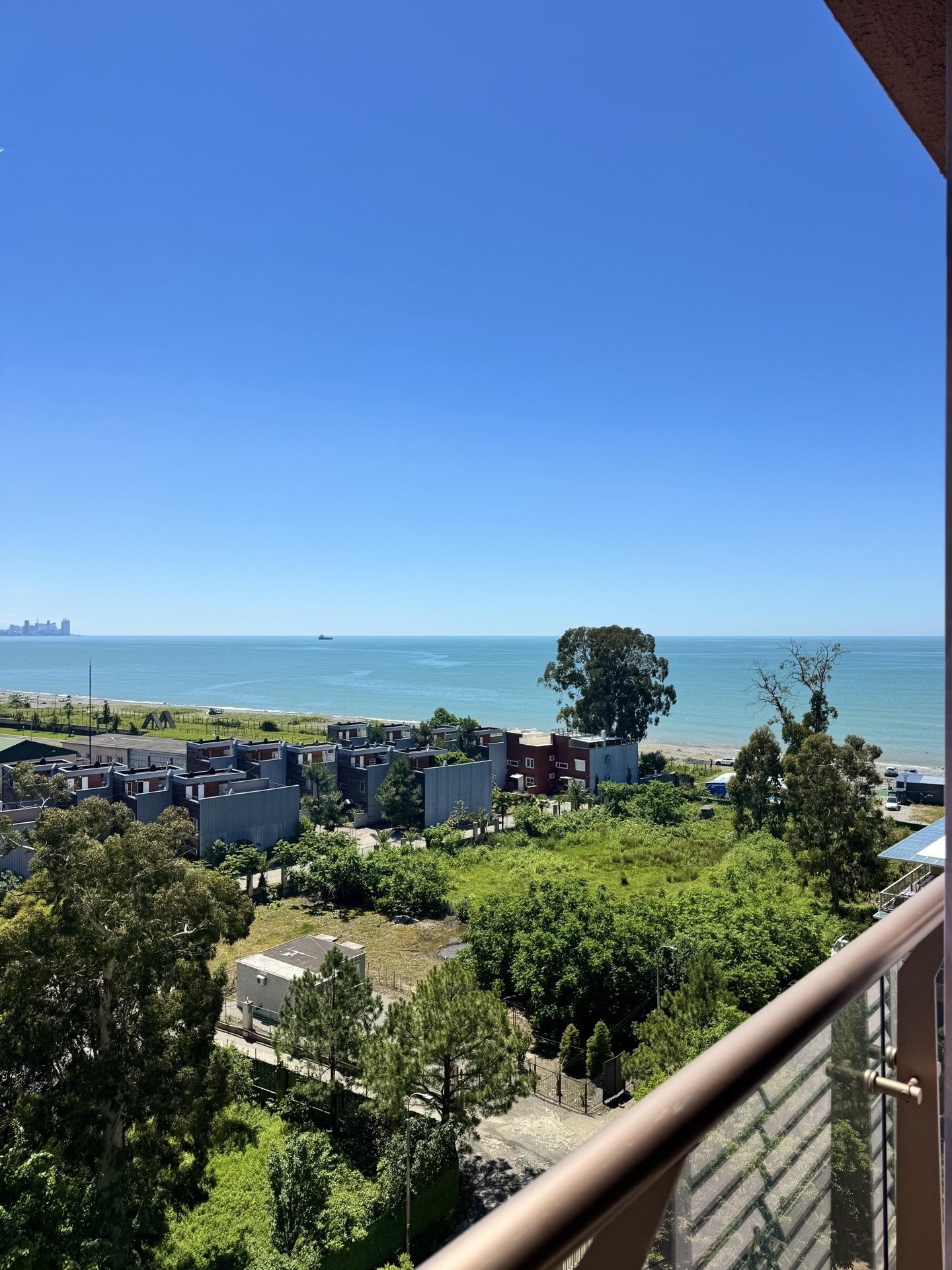 Studio Apartment For Sale view 2