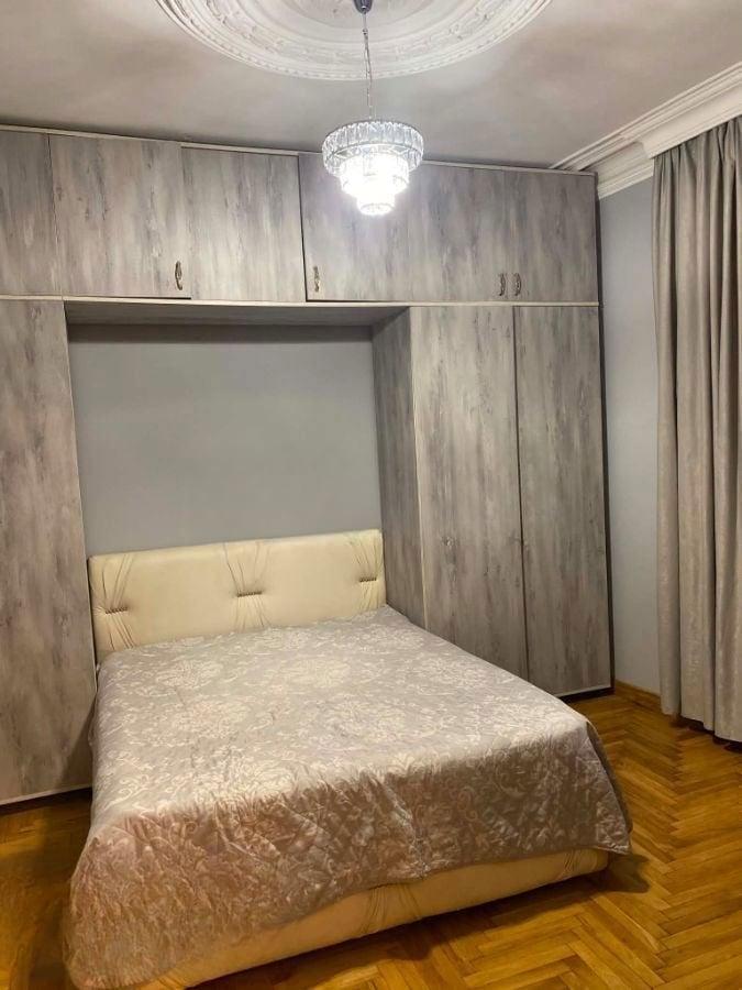 3-Room House For Rent In Batumi, Petre Melikishvili St, 47 view 5