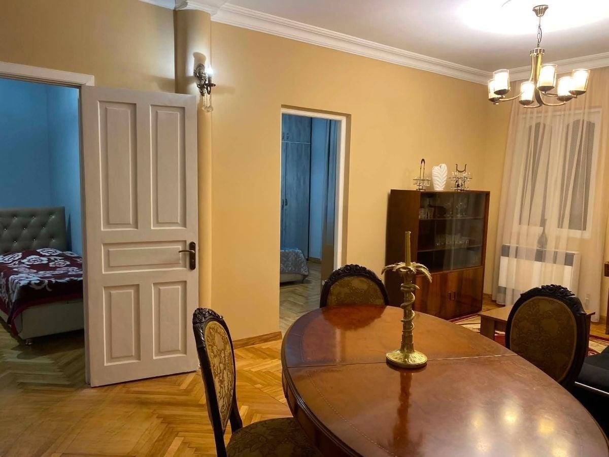 3-Room House For Rent In Batumi, Petre Melikishvili St, 47 view 1