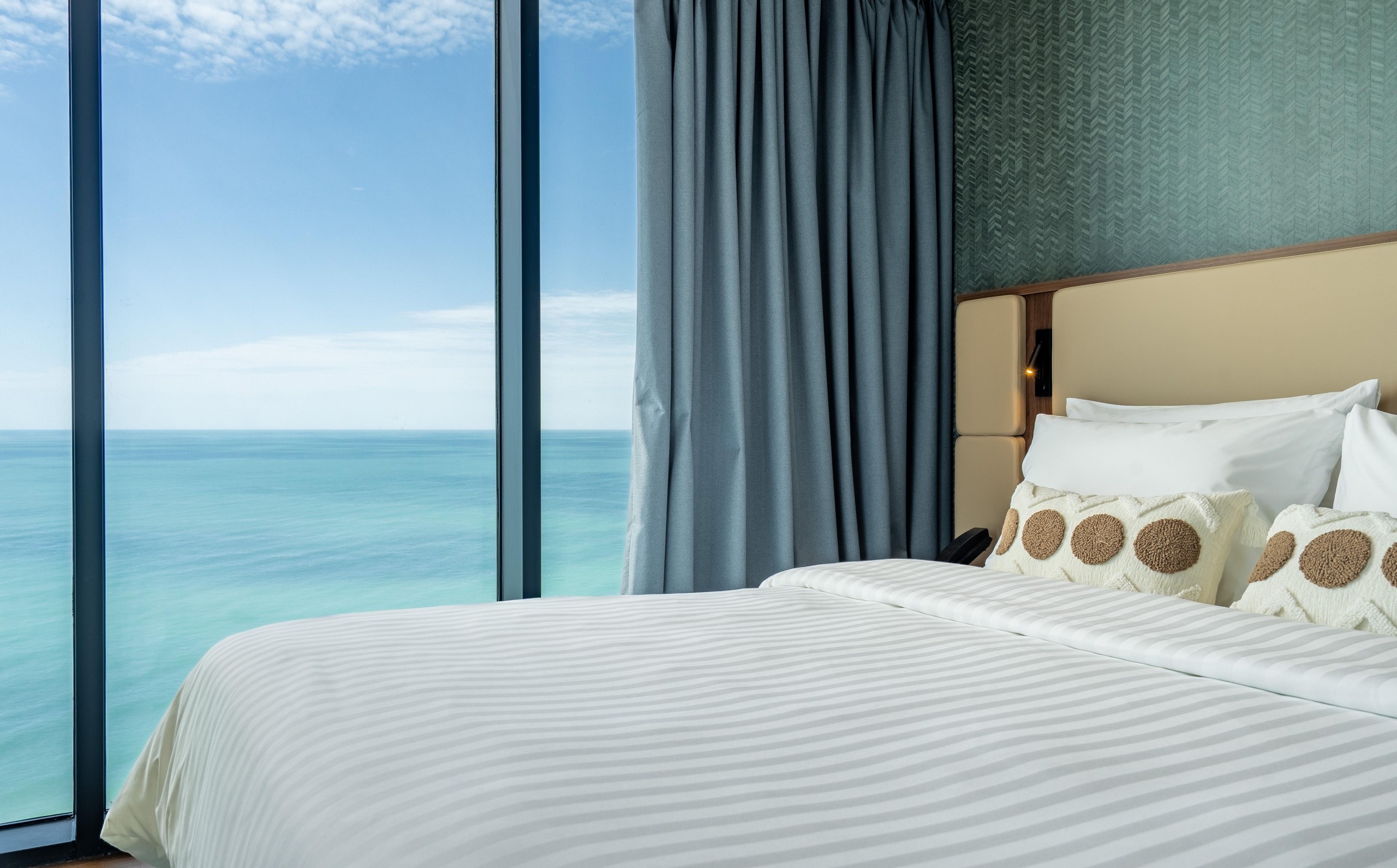 2-Room Apartment For Daily Rent In Batumi, Alliance Privilege, 55 M² — 250 ₾ Per Day view 1