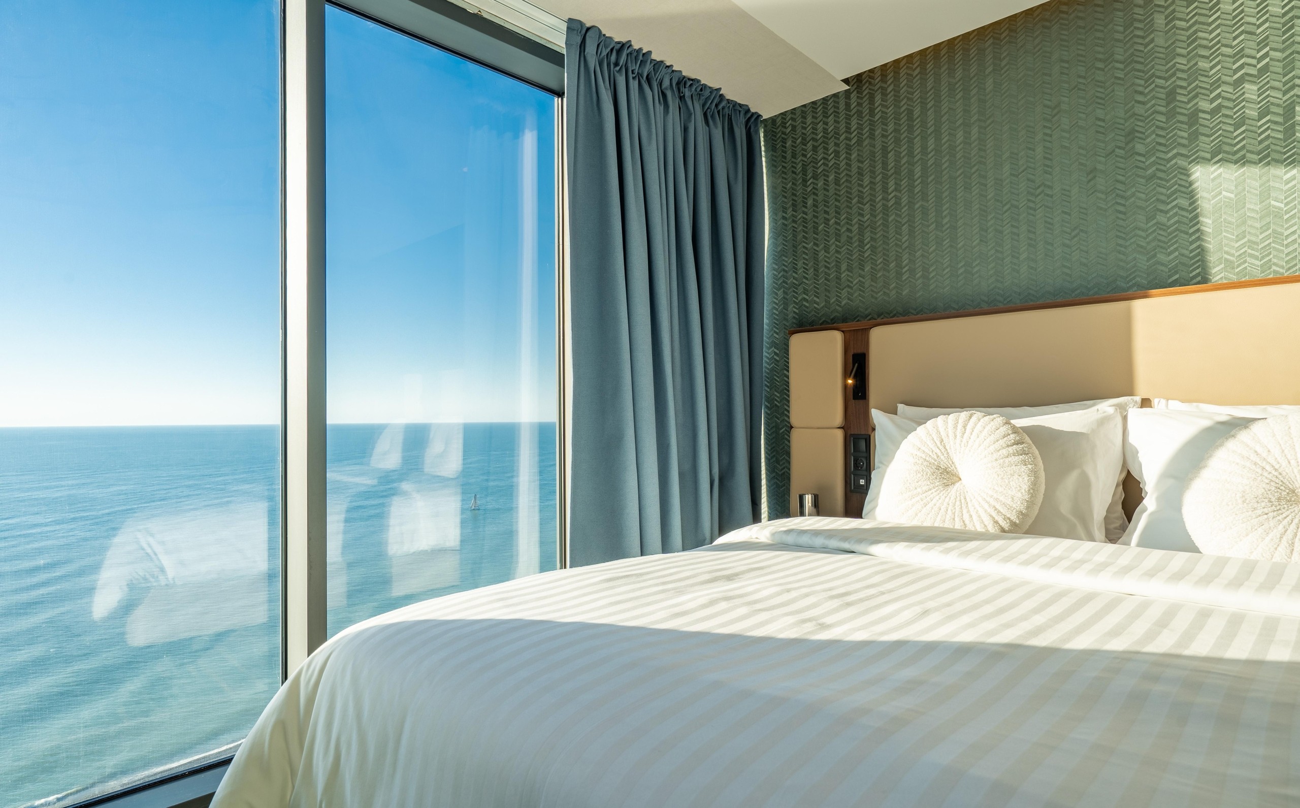 2-Room Apartment For Daily Rent In Batumi, Alliance Privilege, 55 M² — 250 ₾ Per Day view 2