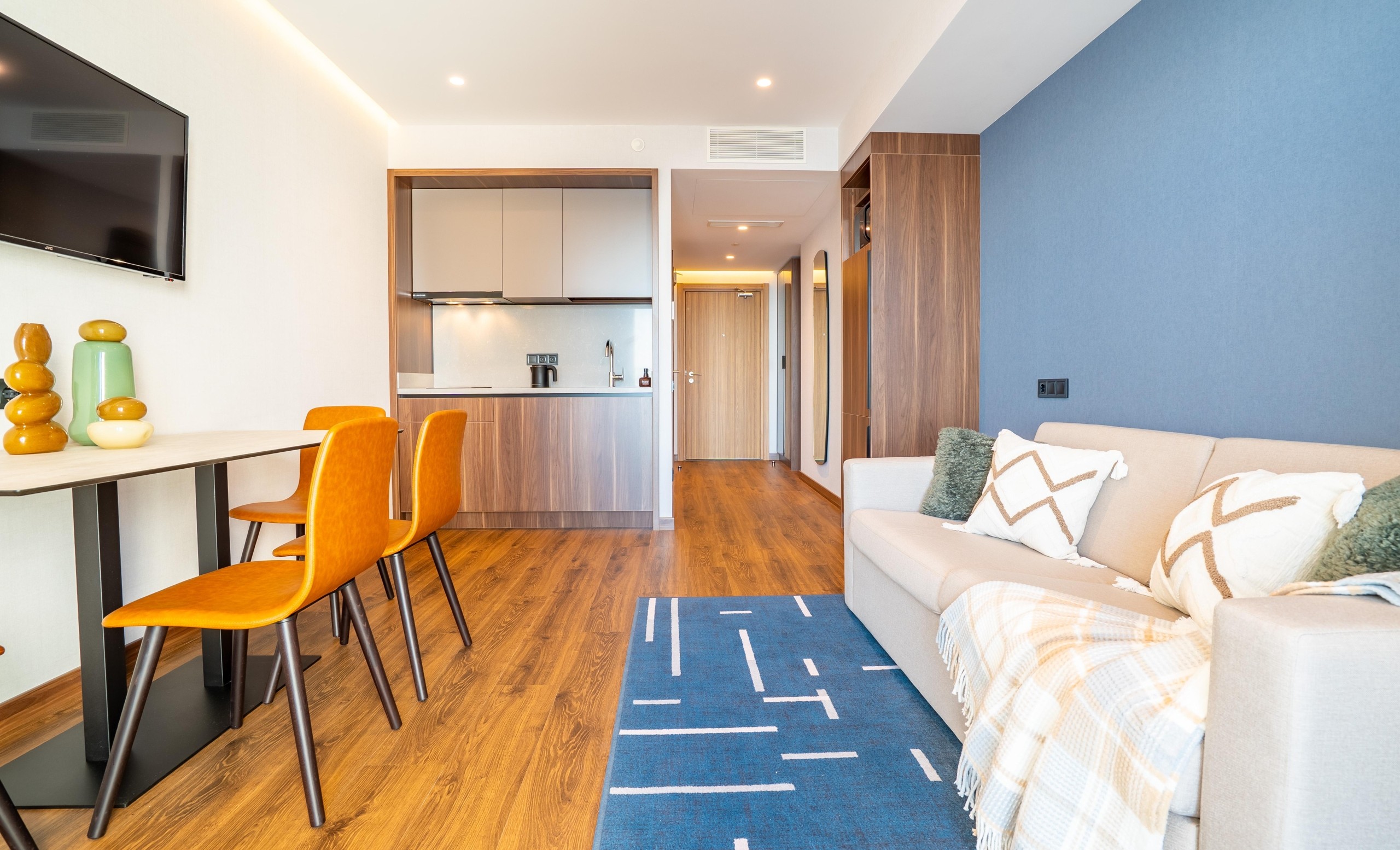 2-Room Apartment For Daily Rent In Batumi, Alliance Privilege, 55 M² — 250 ₾ Per Day view 5