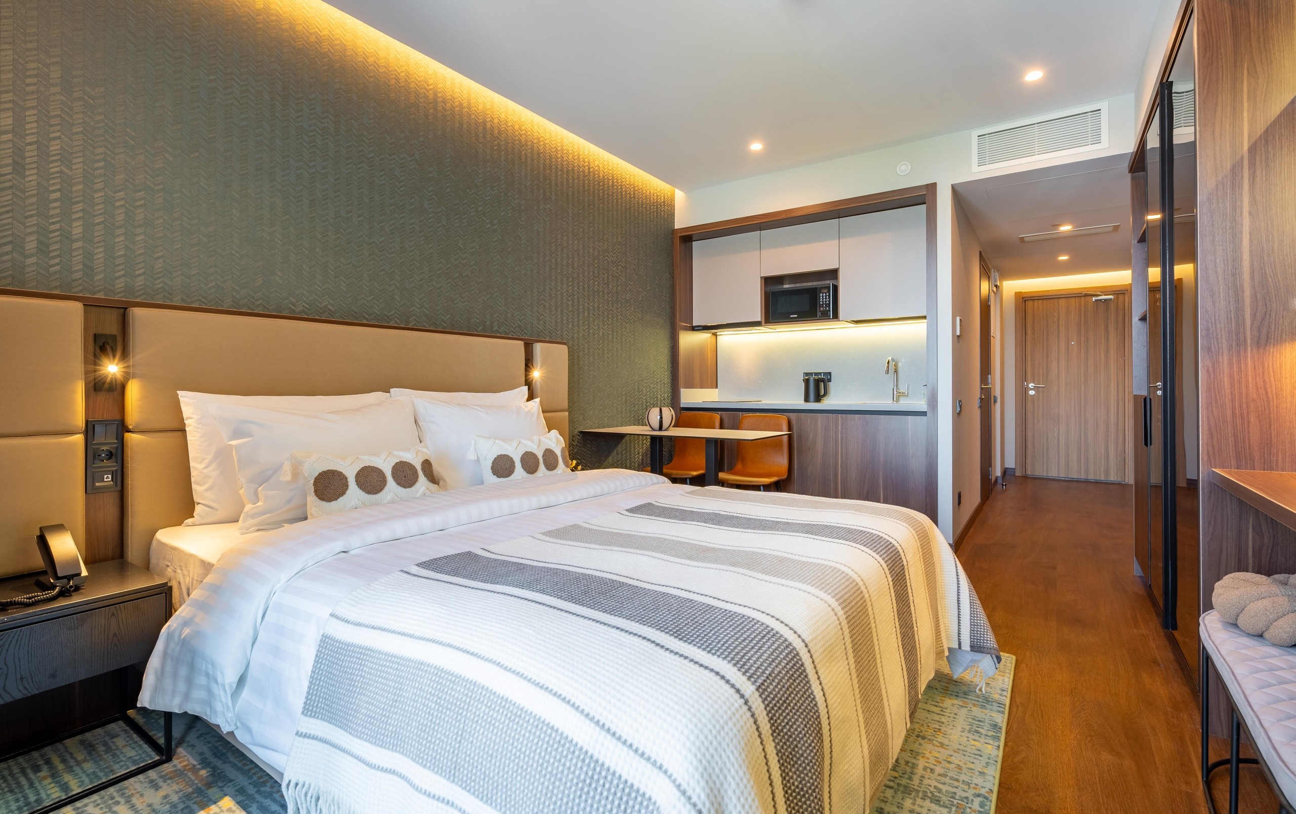 Studio Apartment For Daily Rent In Batumi, Alliance Privilege, 35 M² — 200 ₾ Per Day view 2