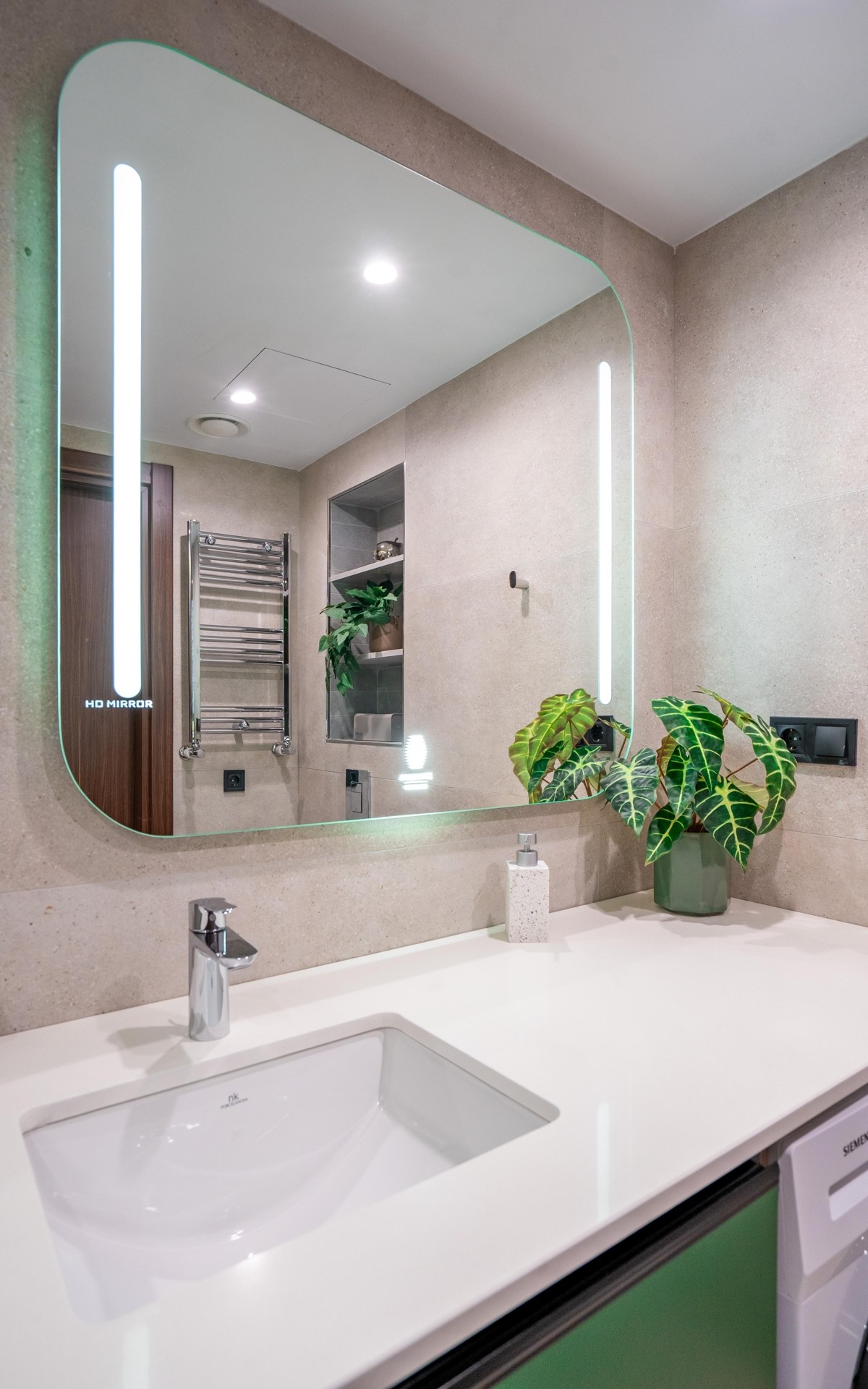Studio Apartment For Daily Rent In Batumi, Alliance Privilege, 35 M² — 200 ₾ Per Day view 22