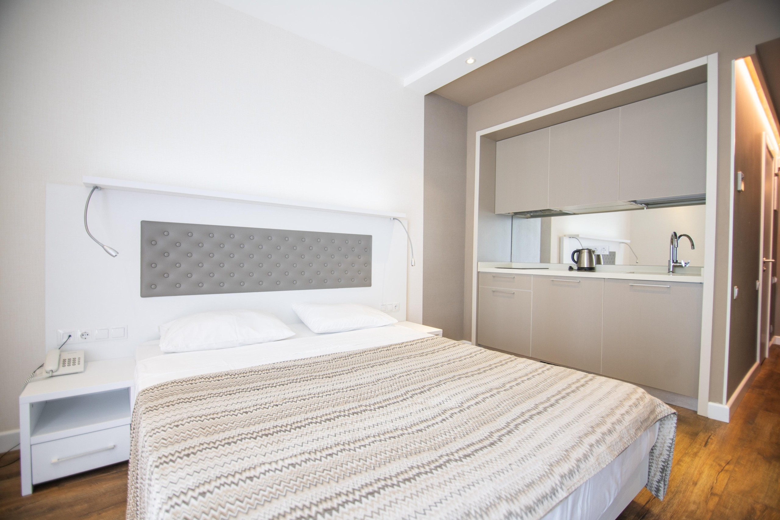 Studio Apartment For Daily Rent In Batumi, Alliance Palace, 35 M² — 150 ₾ Per Day view 2
