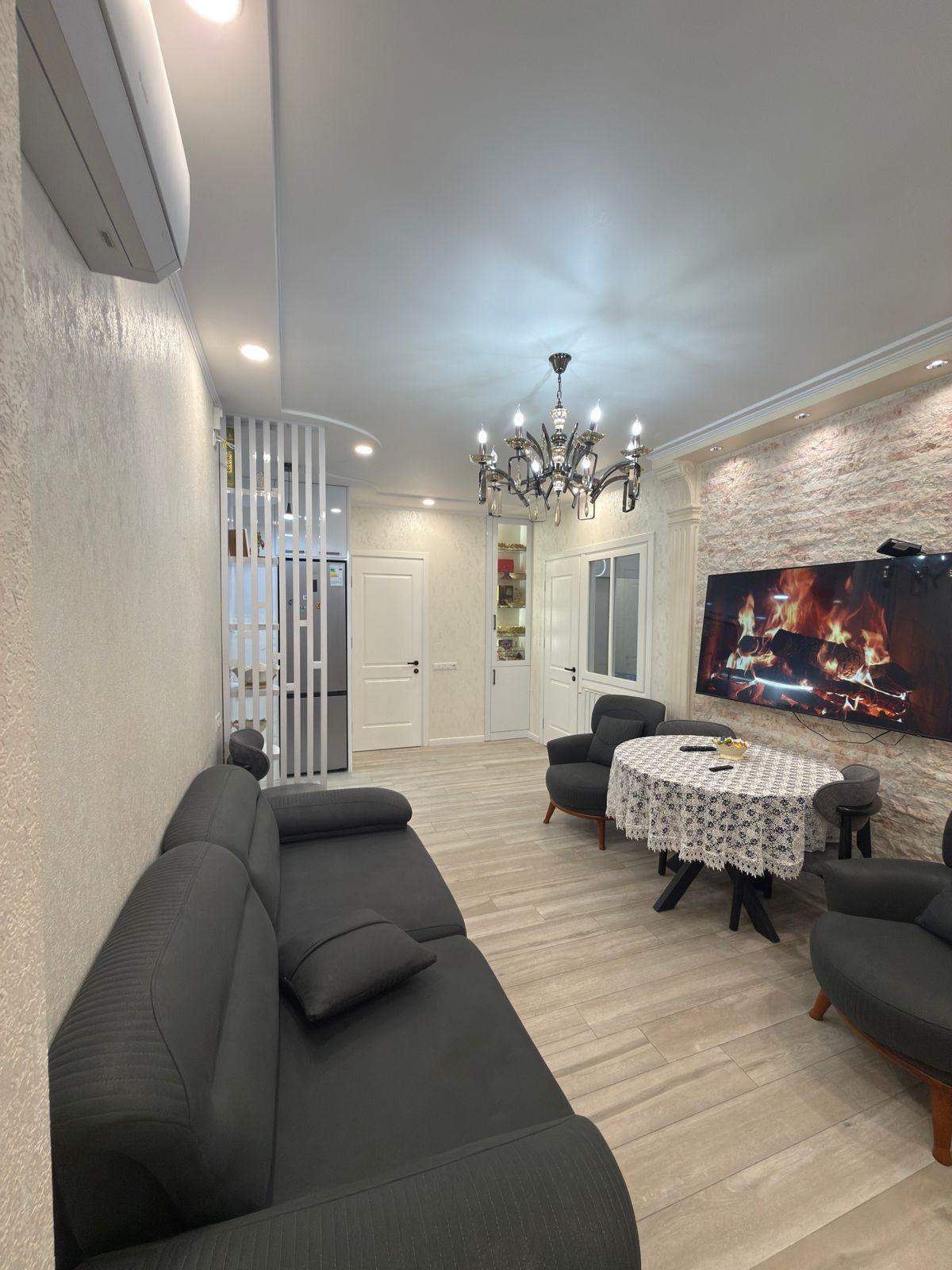 3-Room Apartment For Daily Rent In Batumi, General Aslan Abashidze St, 10, 75 M² — 200 ₾ Per Day view 2