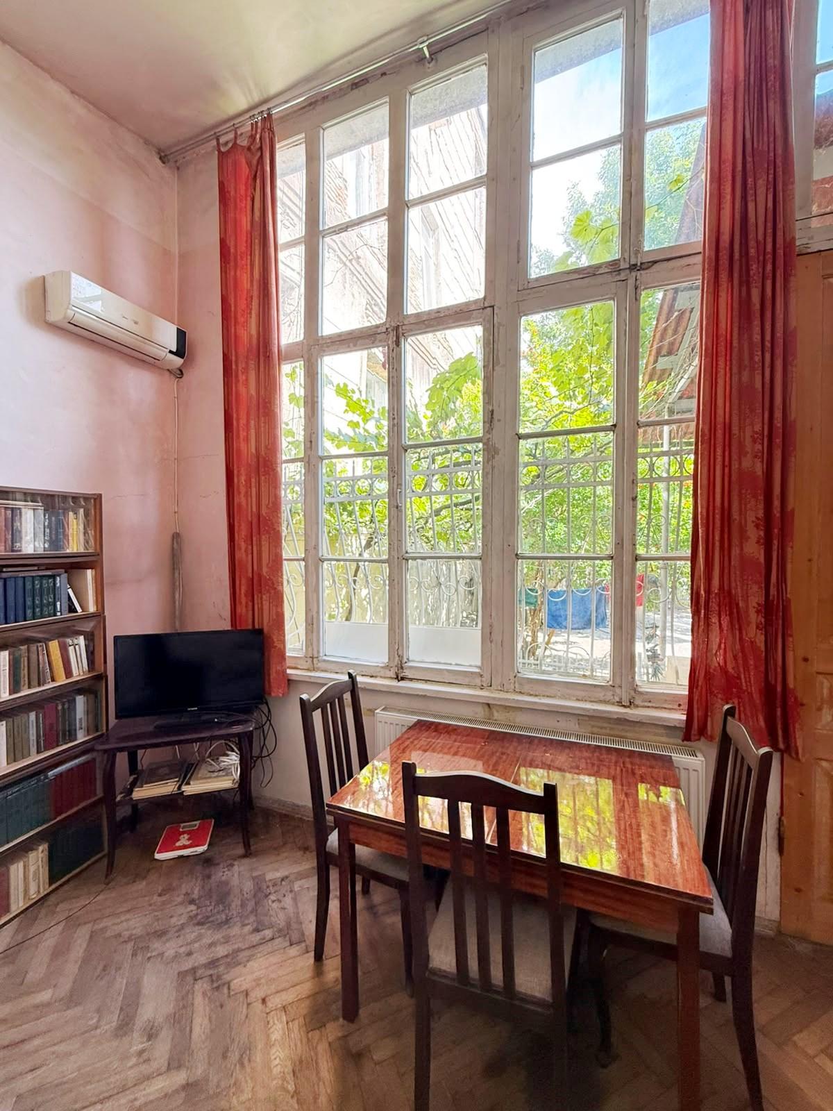 Egnate Ninoshvili St, 27-29: 2-Room, 70.0 M² | Korter.Ge view 8