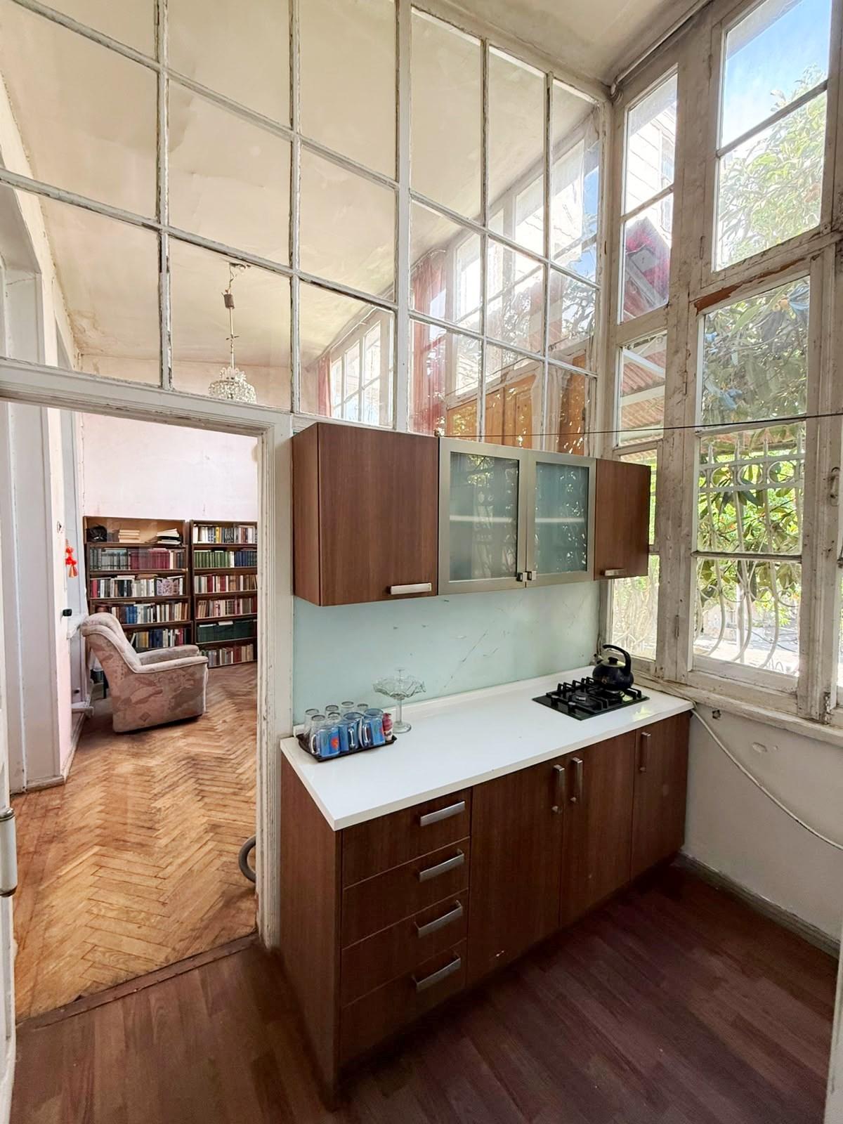 Egnate Ninoshvili St, 27-29: 2-Room, 70.0 M² | Korter.Ge view 18