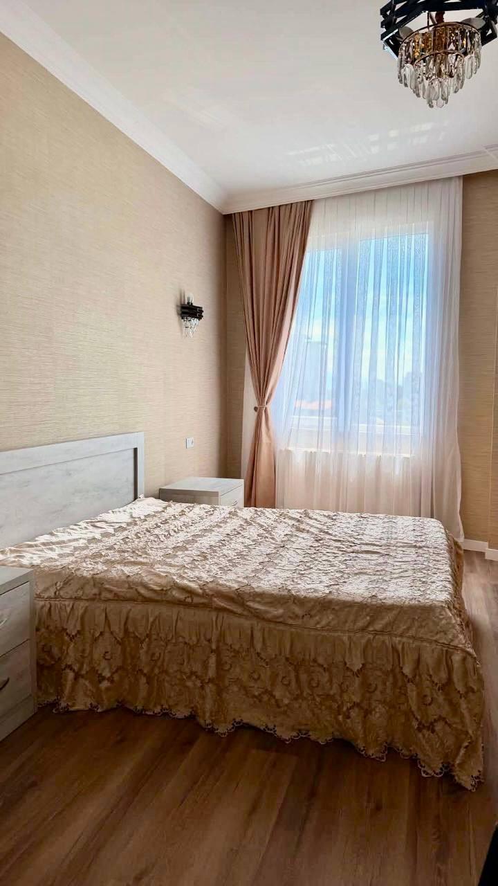 3-Room Apartment For Rent In Batumi, Galaction Tabidze St, 56 view 4