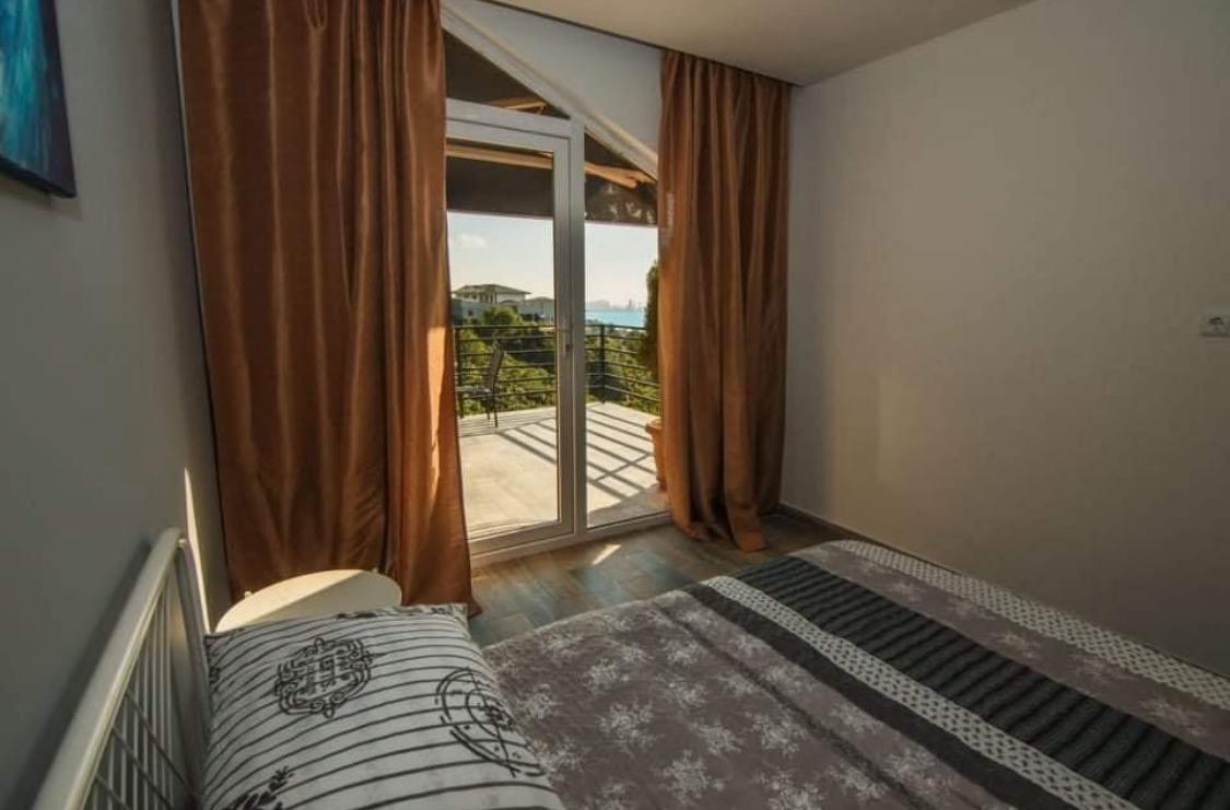 8-Room House For Rent In Batumi, Tbilisi St, 11 view 20