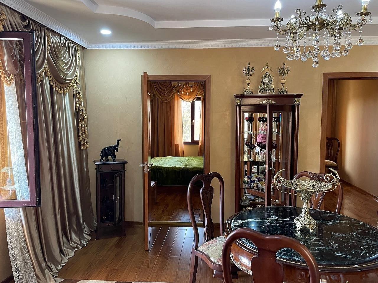 იყიდება 4-Room House In Chakvi, David Aghmashenebli Stში view 2