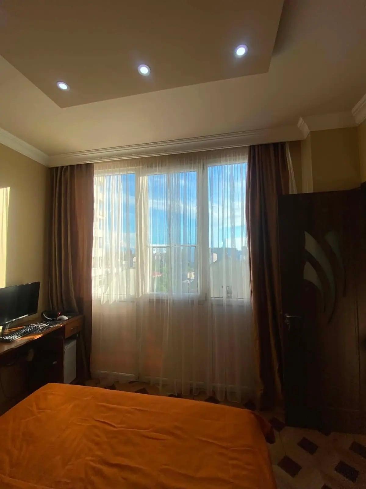 3-Room Apartment For Daily Rent In Batumi, David Aghmashenebeli St, 18a, 75 M² — 150 ₾ Per Day view 2