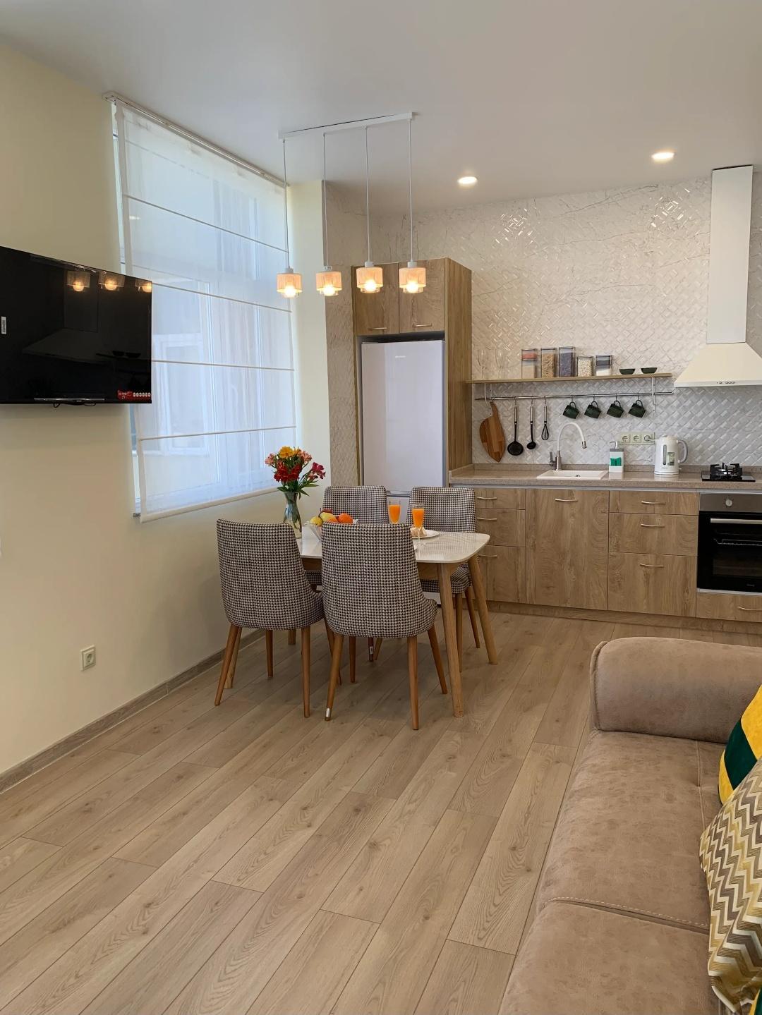 3-Room Apartment For Daily Rent In Batumi, Alexander Pushkin St, 168 | Ivane Javakhishvili St, 28, 65 M² — $110 Per Day view 3