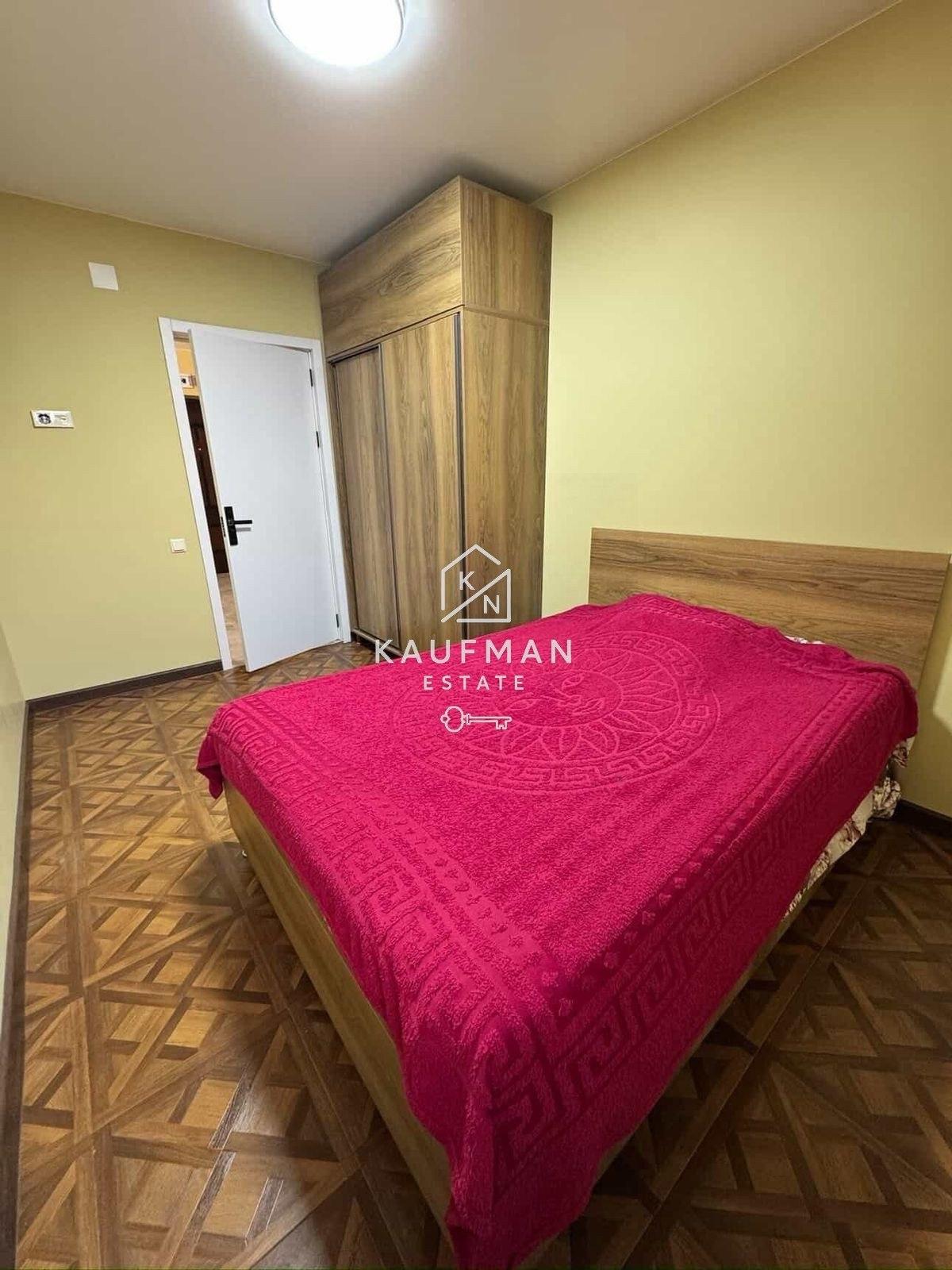 3-Room Apartment For Rent In Batumi, Ksenia Bakhtadze St, 4 view 1