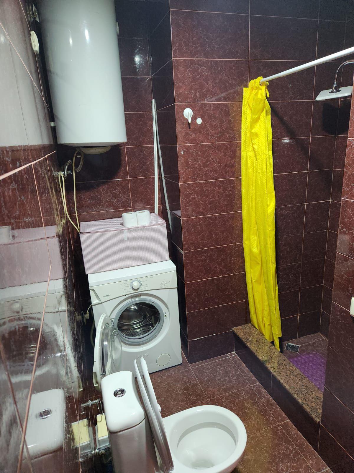 2-Room Apartment For Rent In Batumi, Shota Rustaveli St, 15/7 view 1
