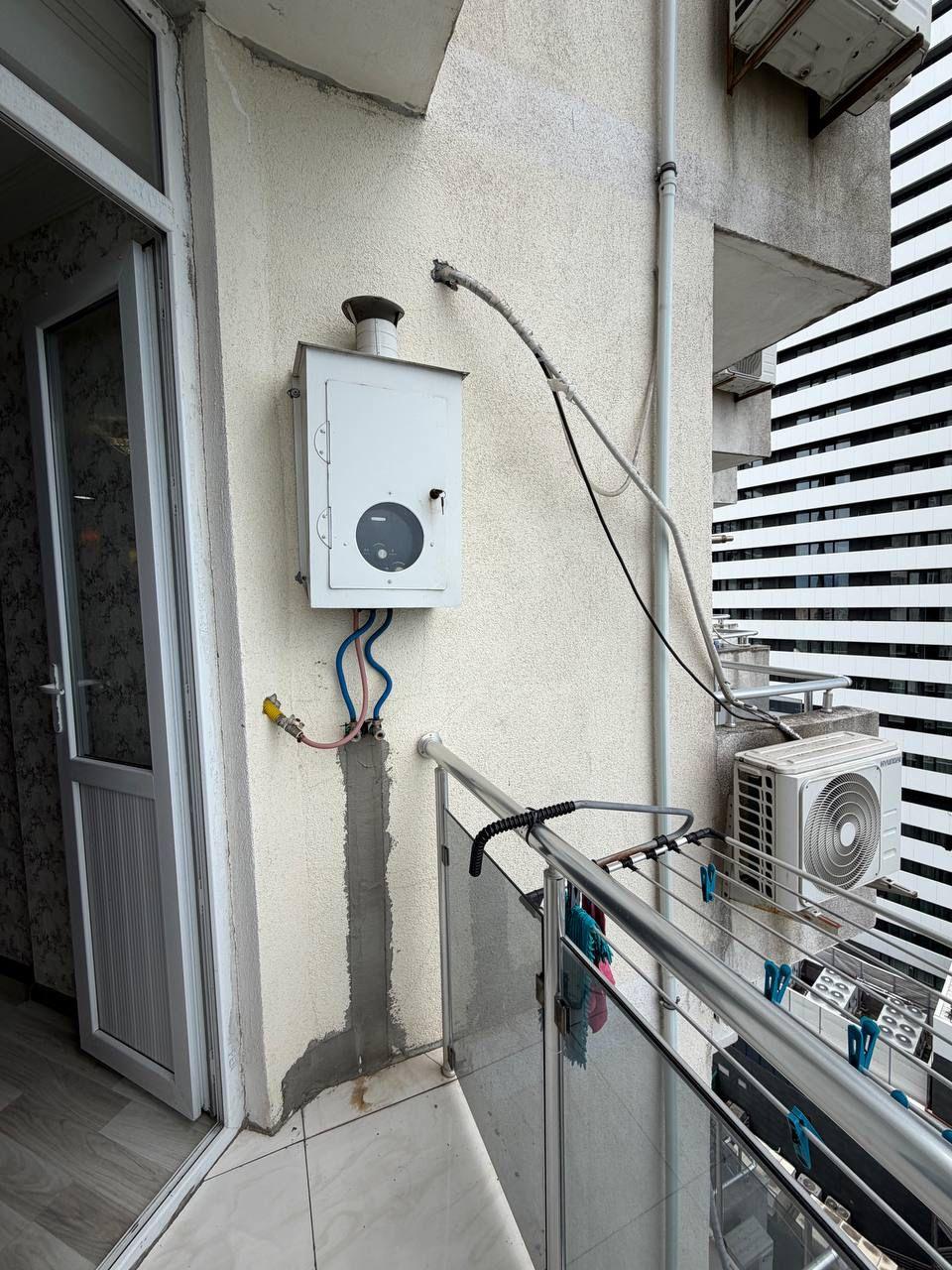 Studio Apartment For Sale view 8