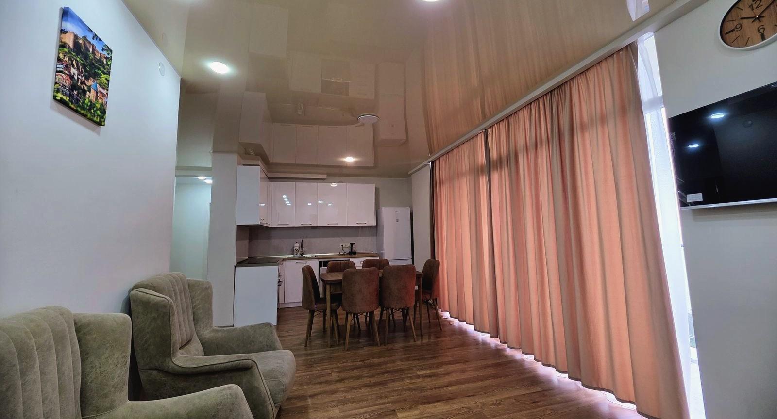 3-Room Apartment For Sale In Batumi, Tamar Mepe Ave, 48 view 18